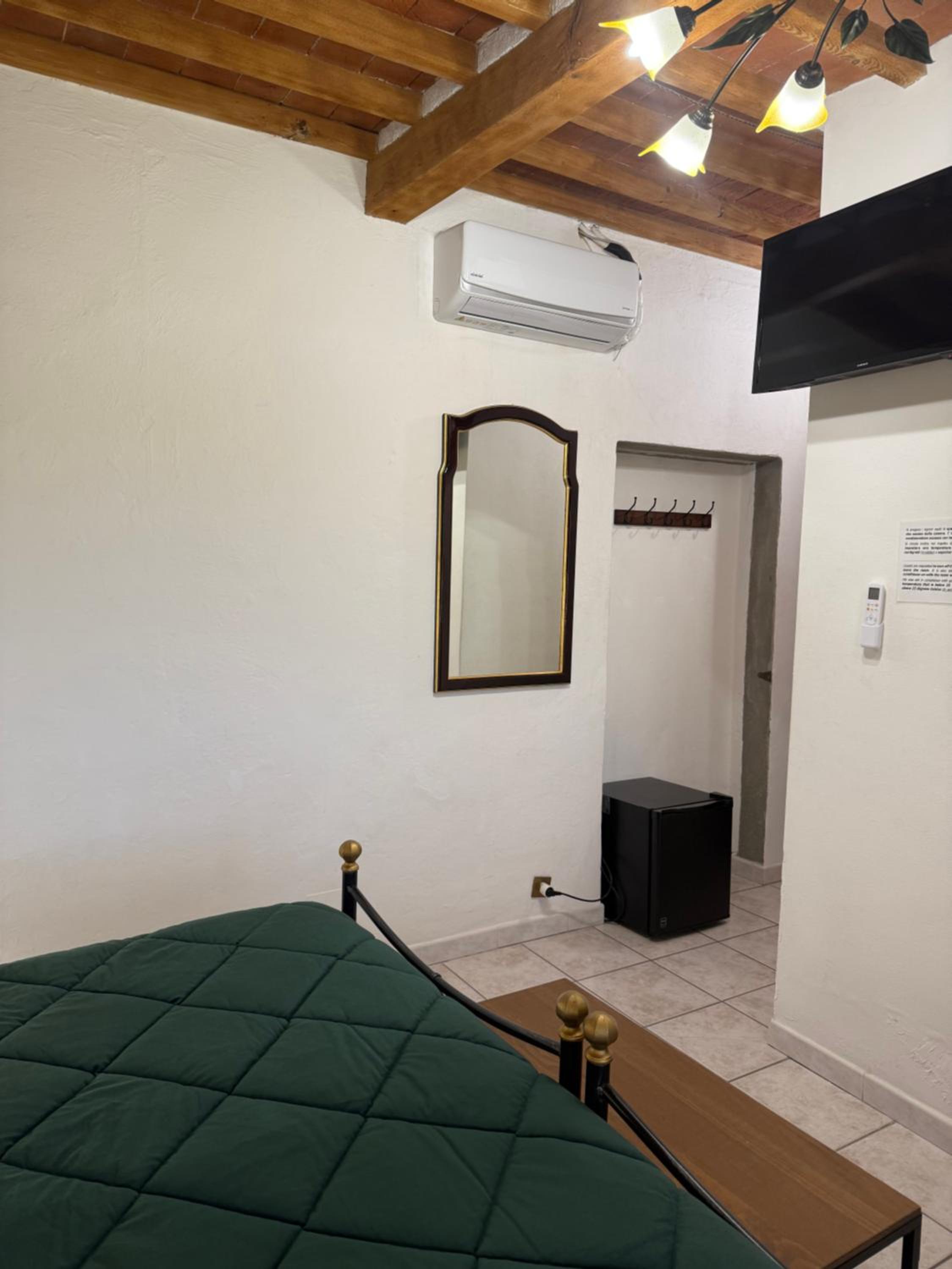 Double or Twin Room photo 2