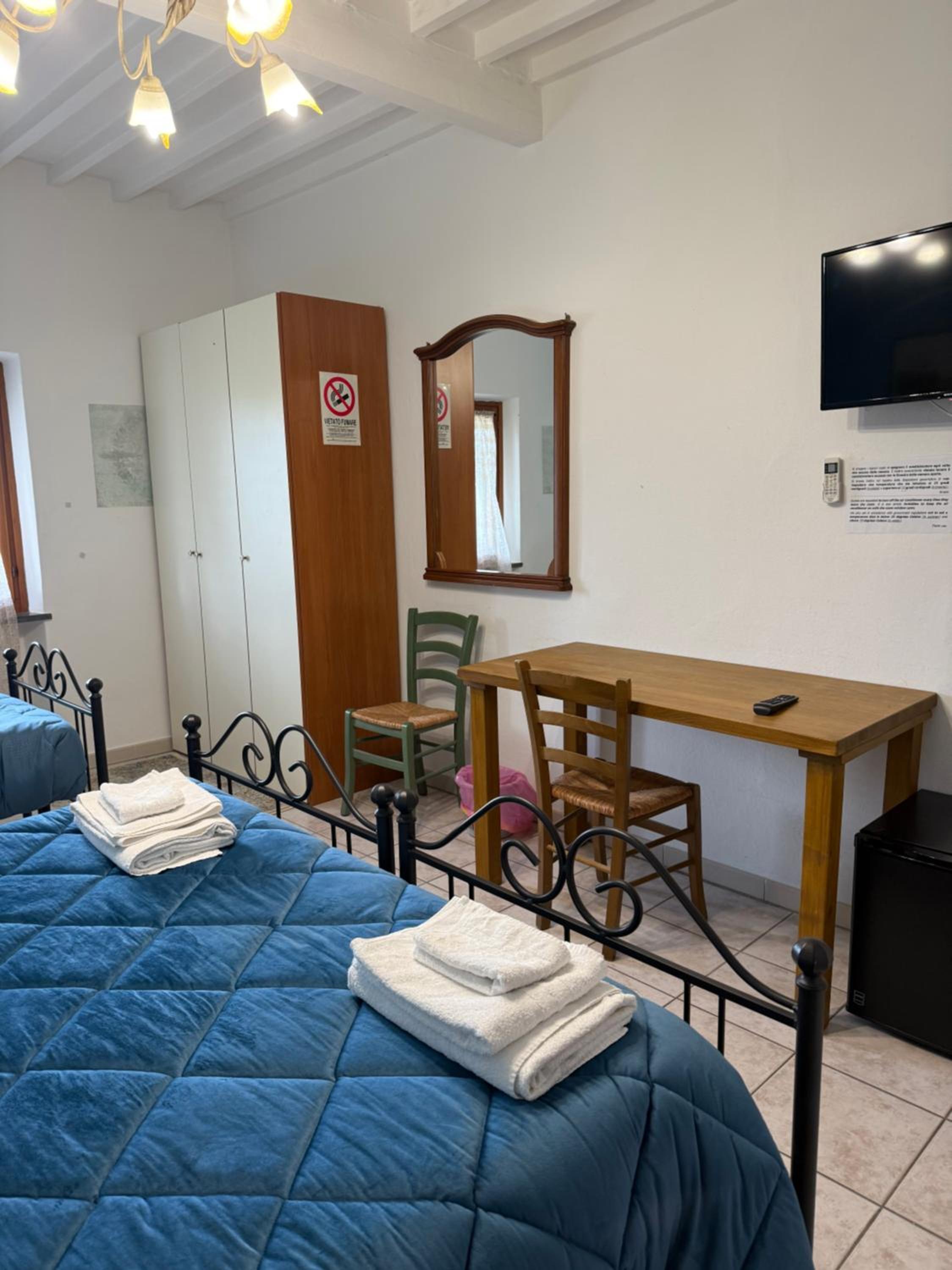 Double or Twin Room photo 2