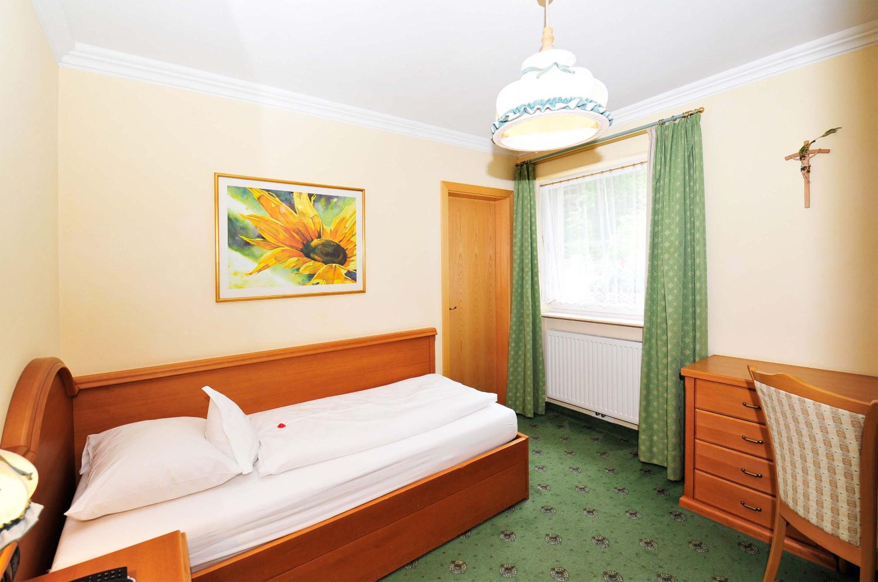 Single Room with Balcony photo 1