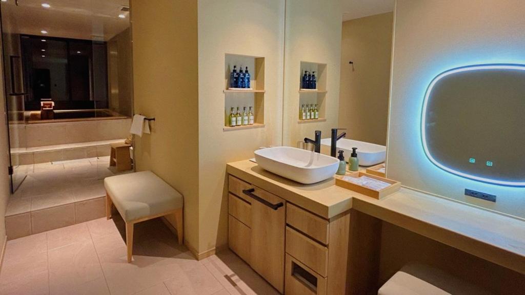 Suite with Onsen Bath - Non-Smoking