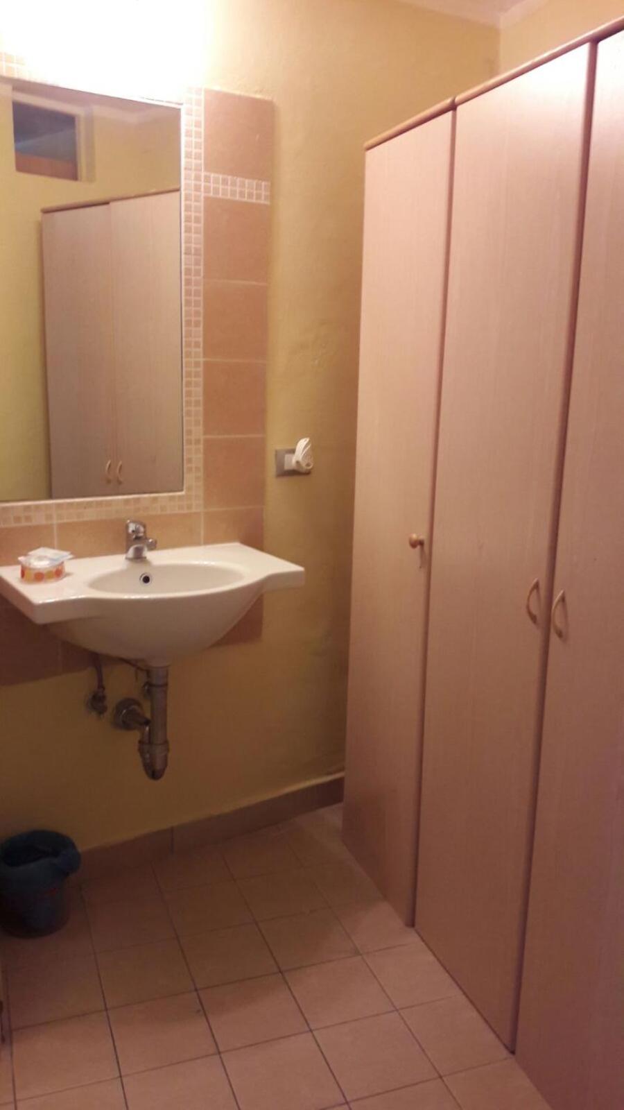 Studio Apartment photo 2