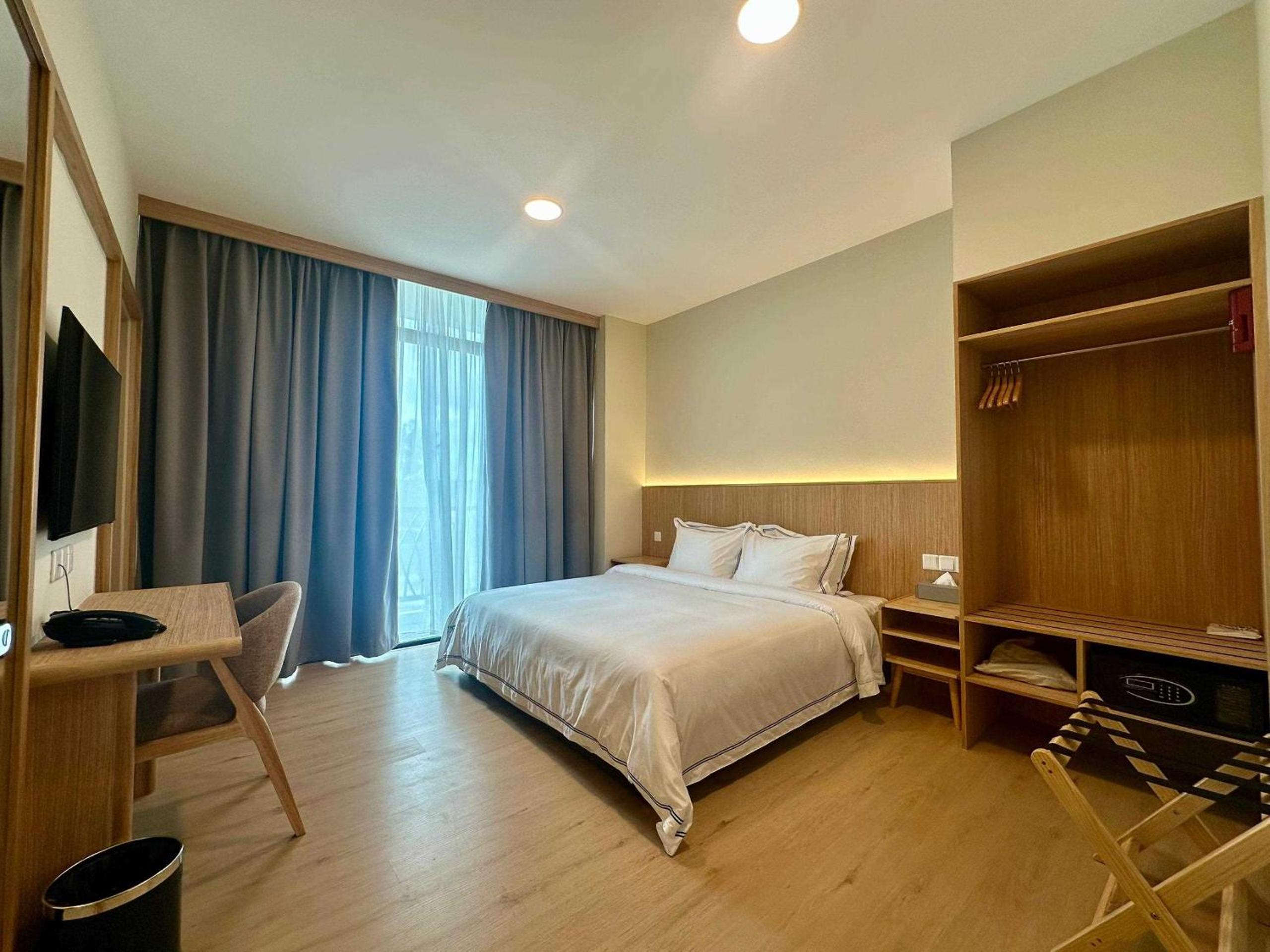 Two-Bedroom Suite