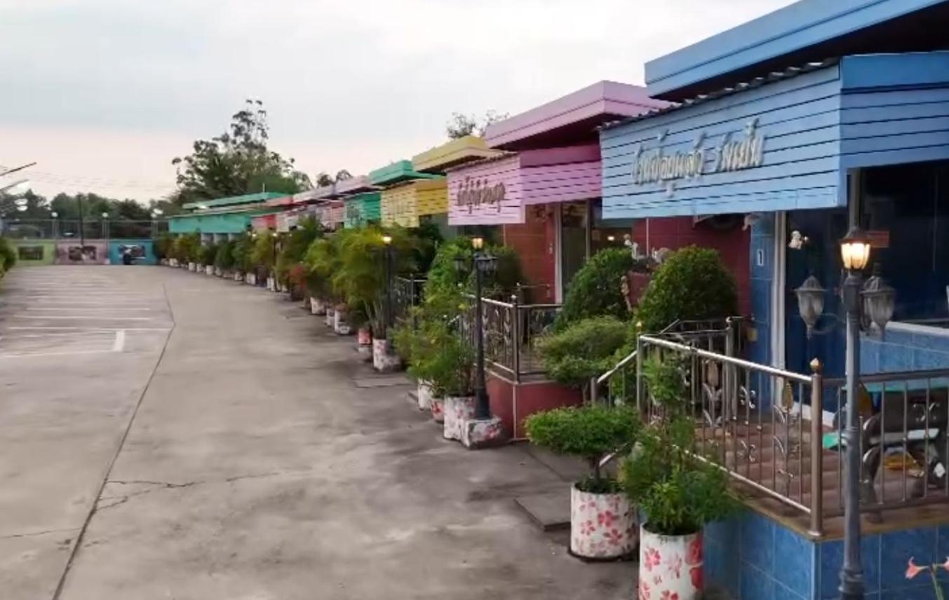 Deluxe Double Room with Balcony - Photo 6