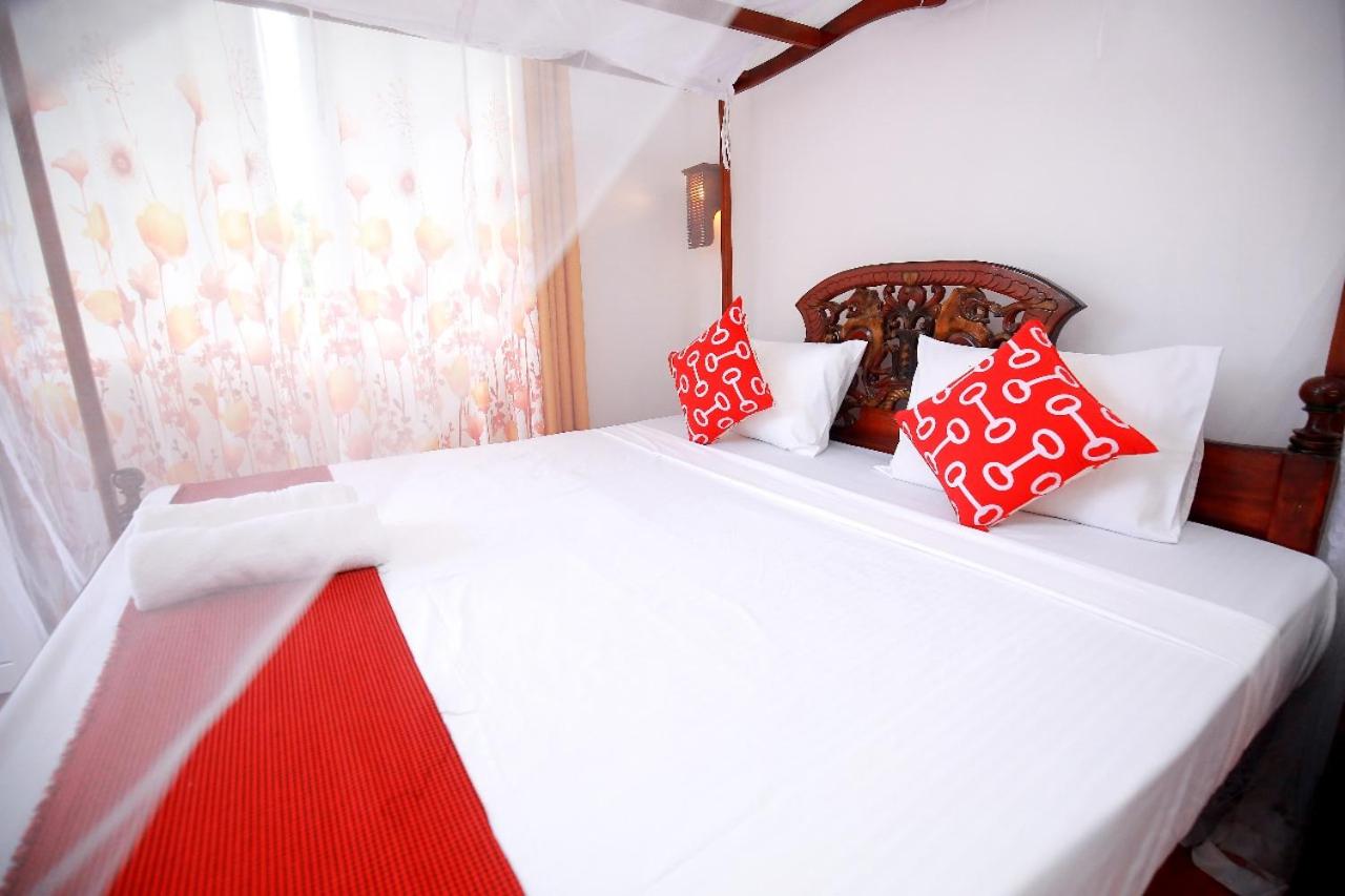 Double Room with Balcony photo 3