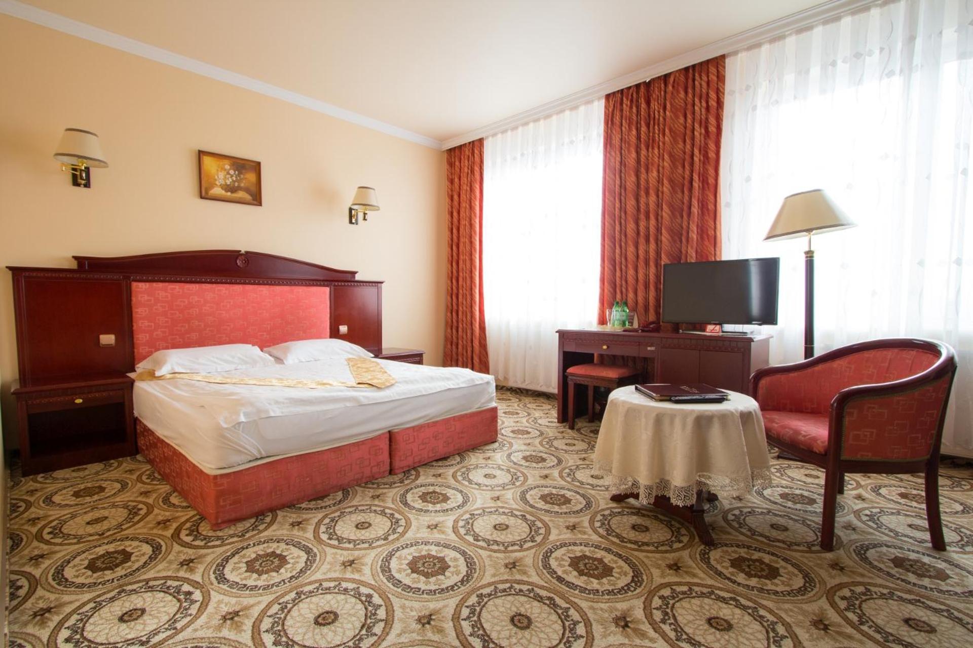 Double Room - Photo 2