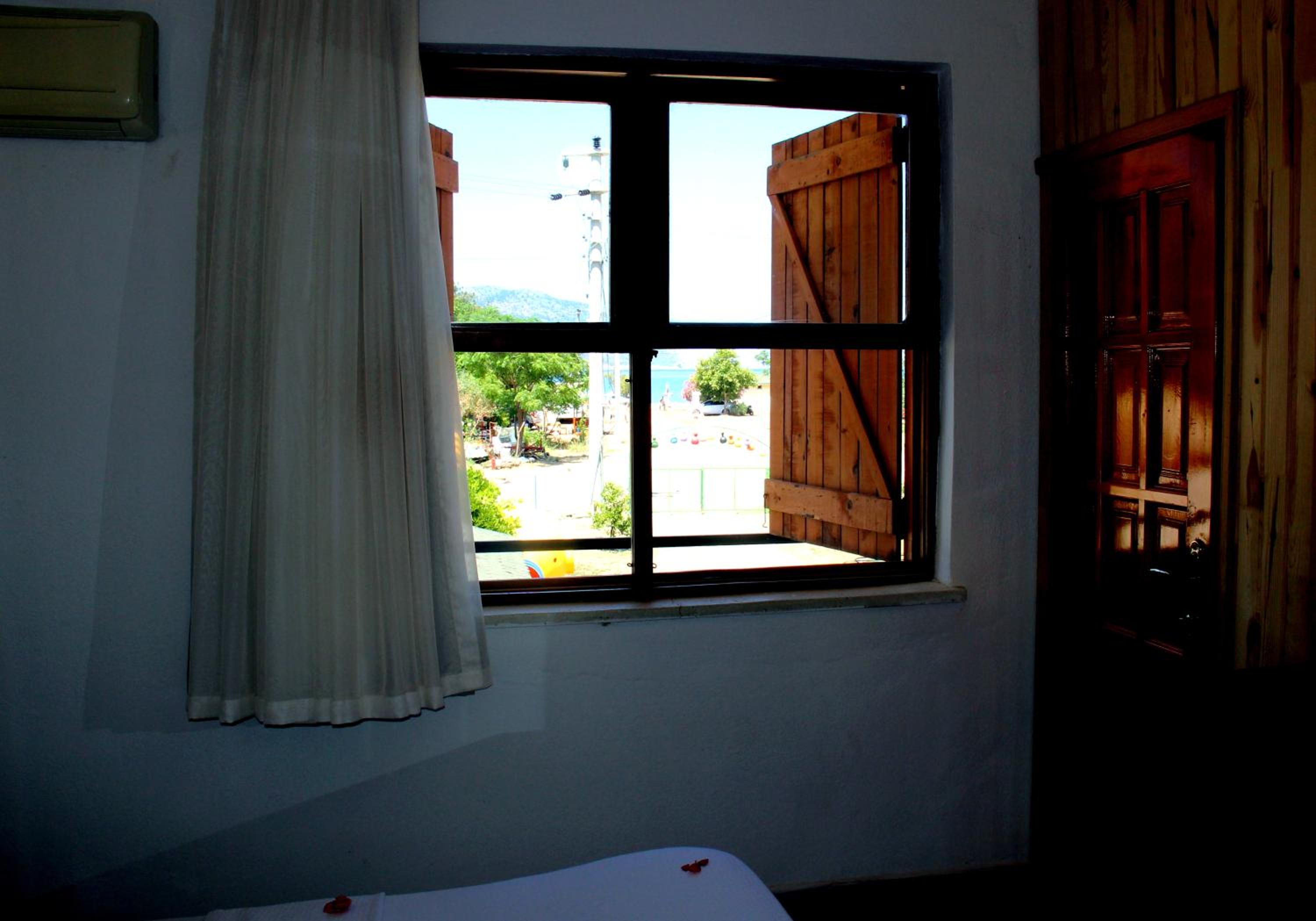 Triple Room with Garden View photo 3