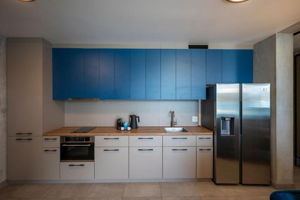 Deluxe Family Suite photo 1