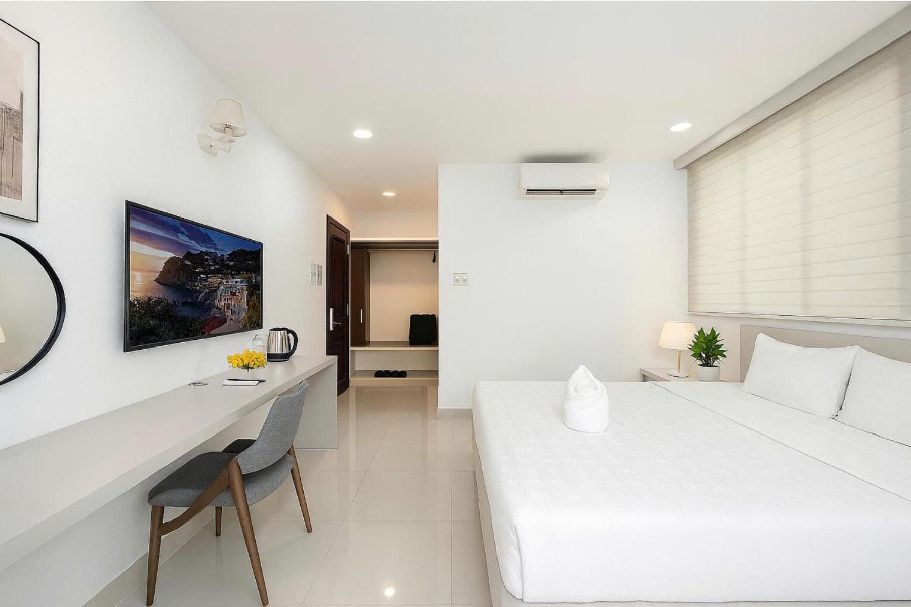 Executive Suite