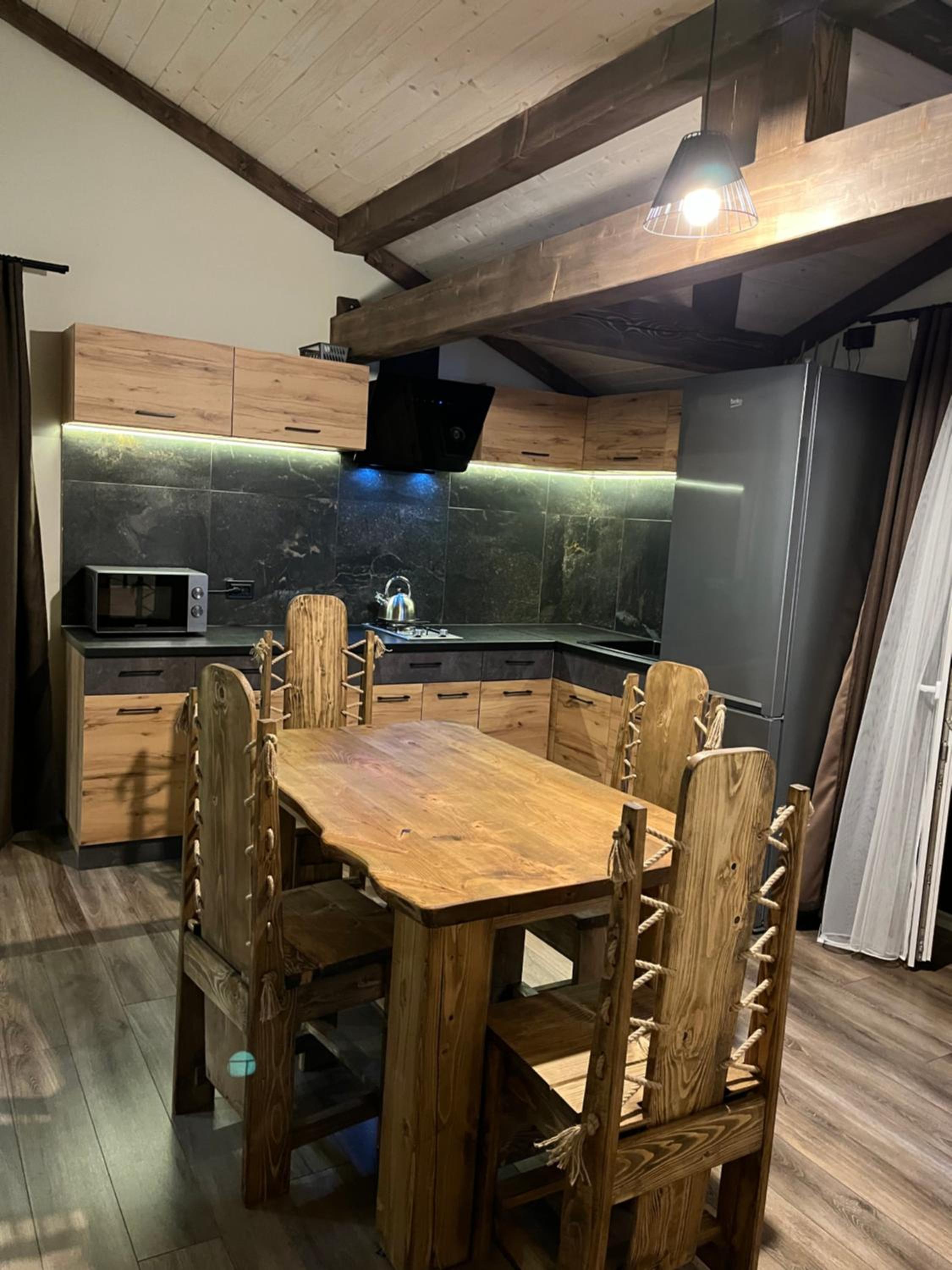 Superior Chalet photo 2