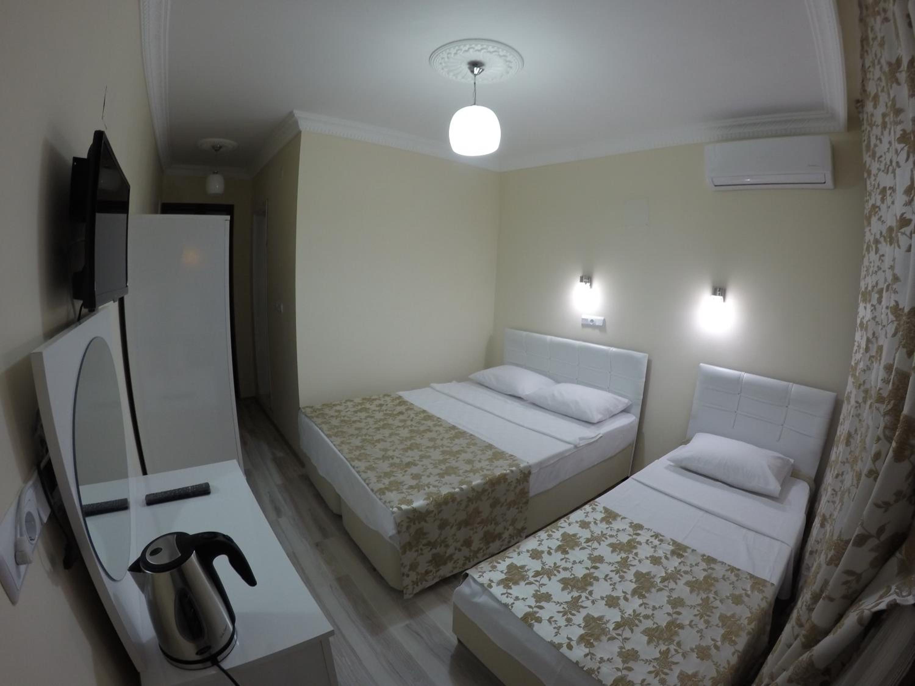 Twin Room with Bathroom