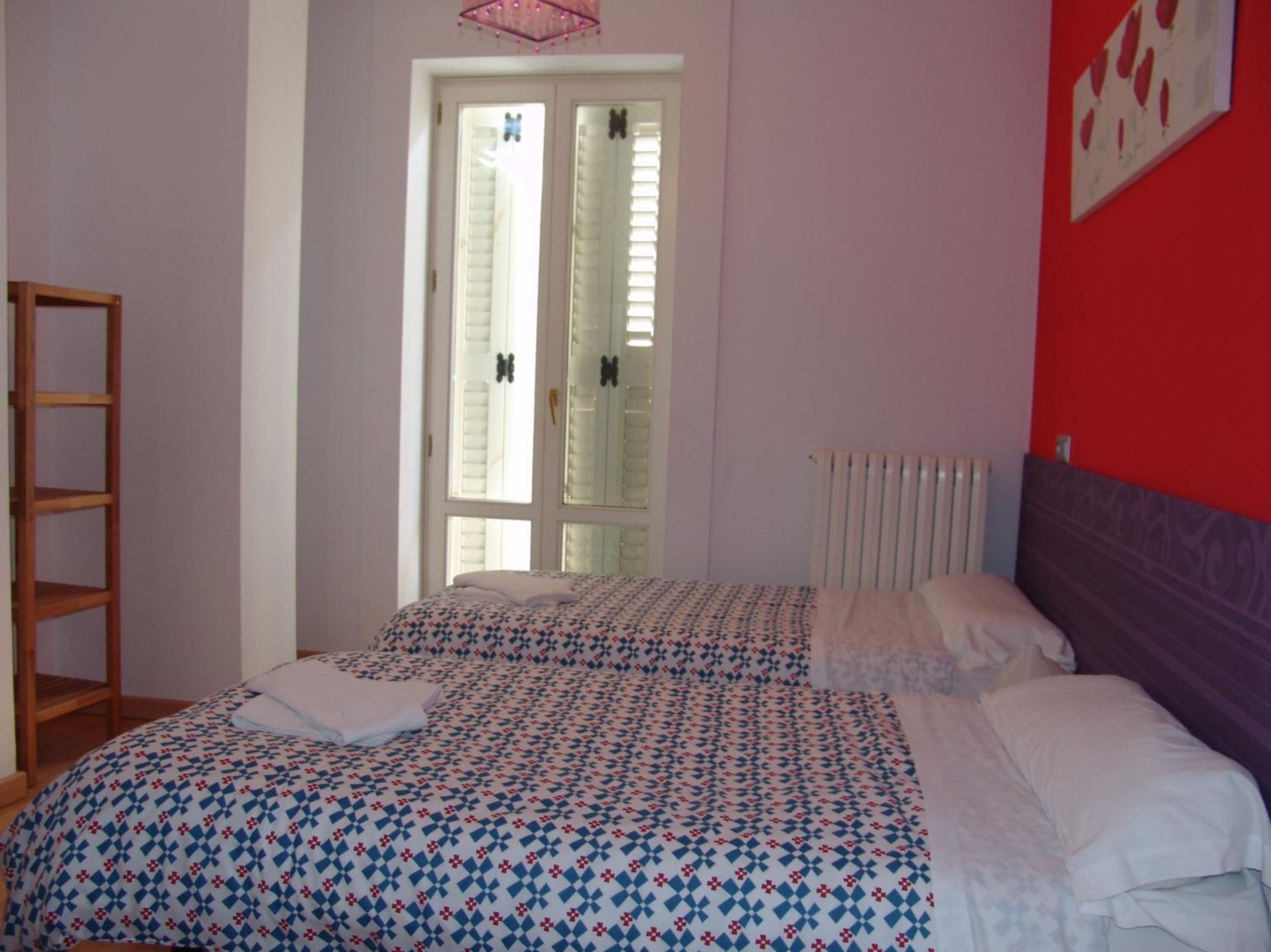 Two-Bedroom Apartment (4 Adults) - Photo 7