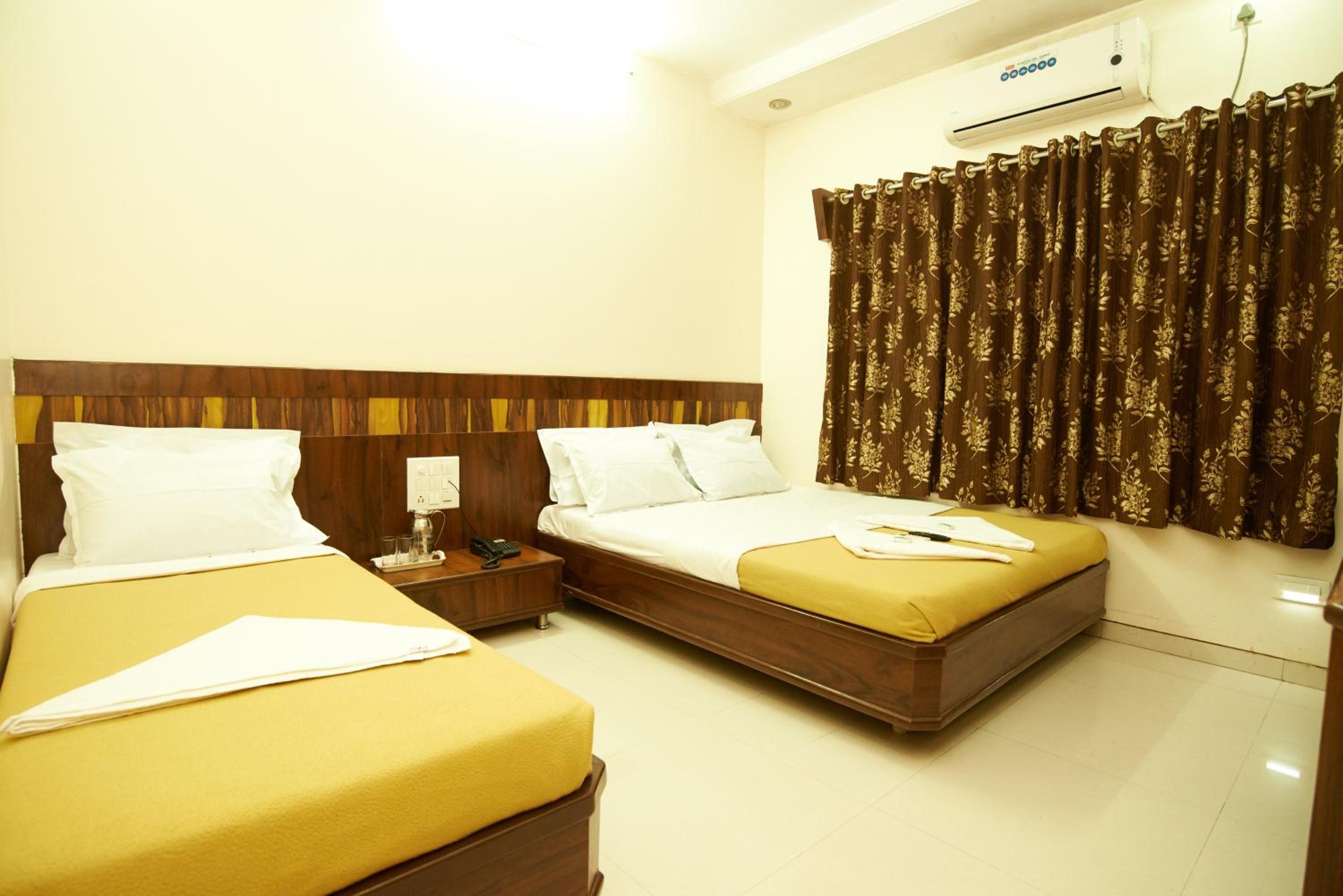 Deluxe Triple Room photo 1