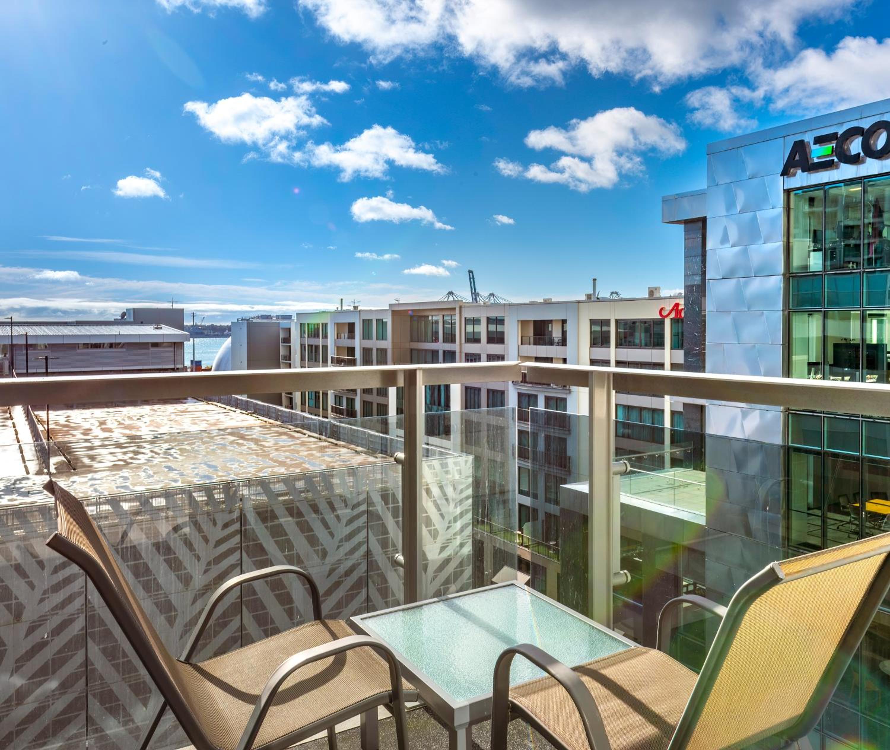 1 Bedroom Apartment, Weekly Housekeeping