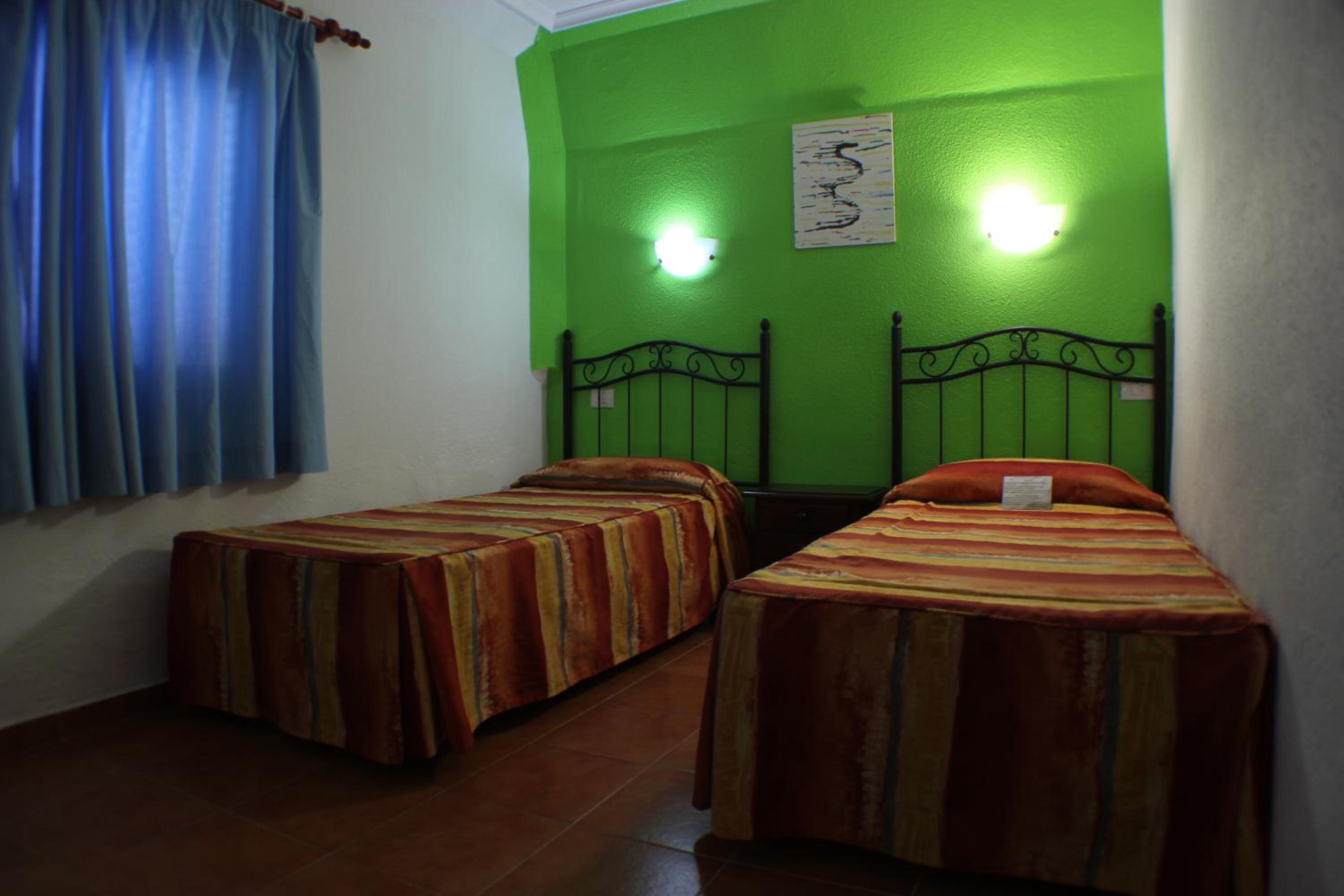 Apartamento de una habitación con vista a la piscina