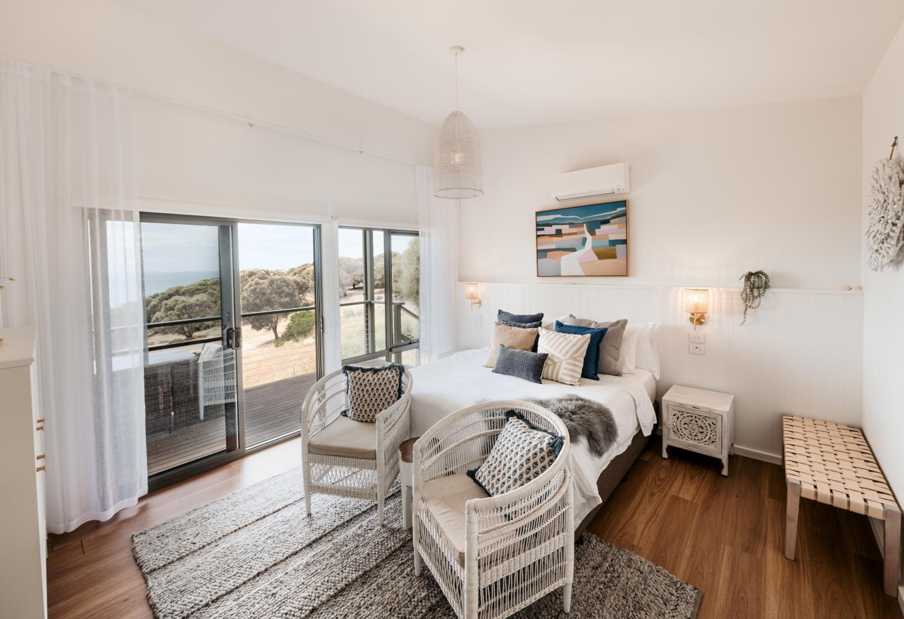 Premium Double or Twin Room with Sea View photo 3