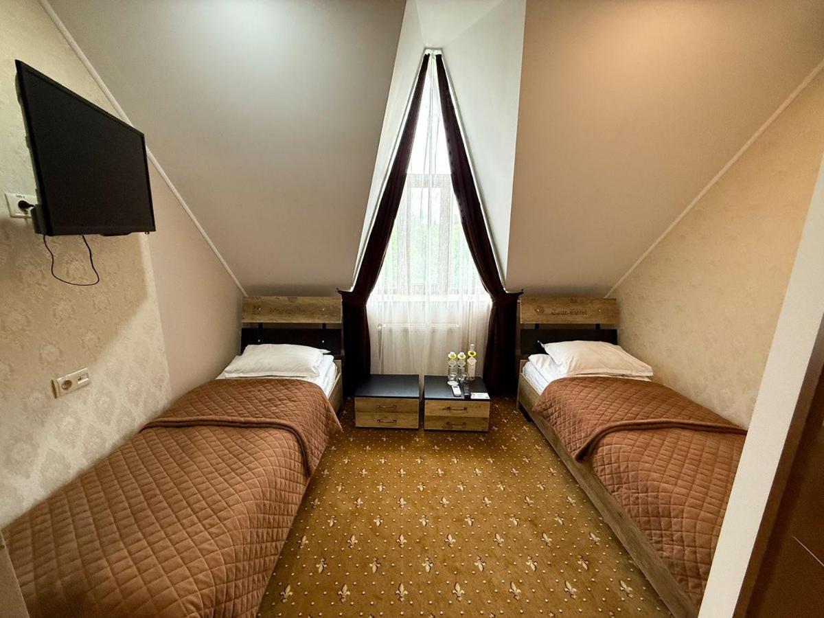 Budget Twin Room photo 2