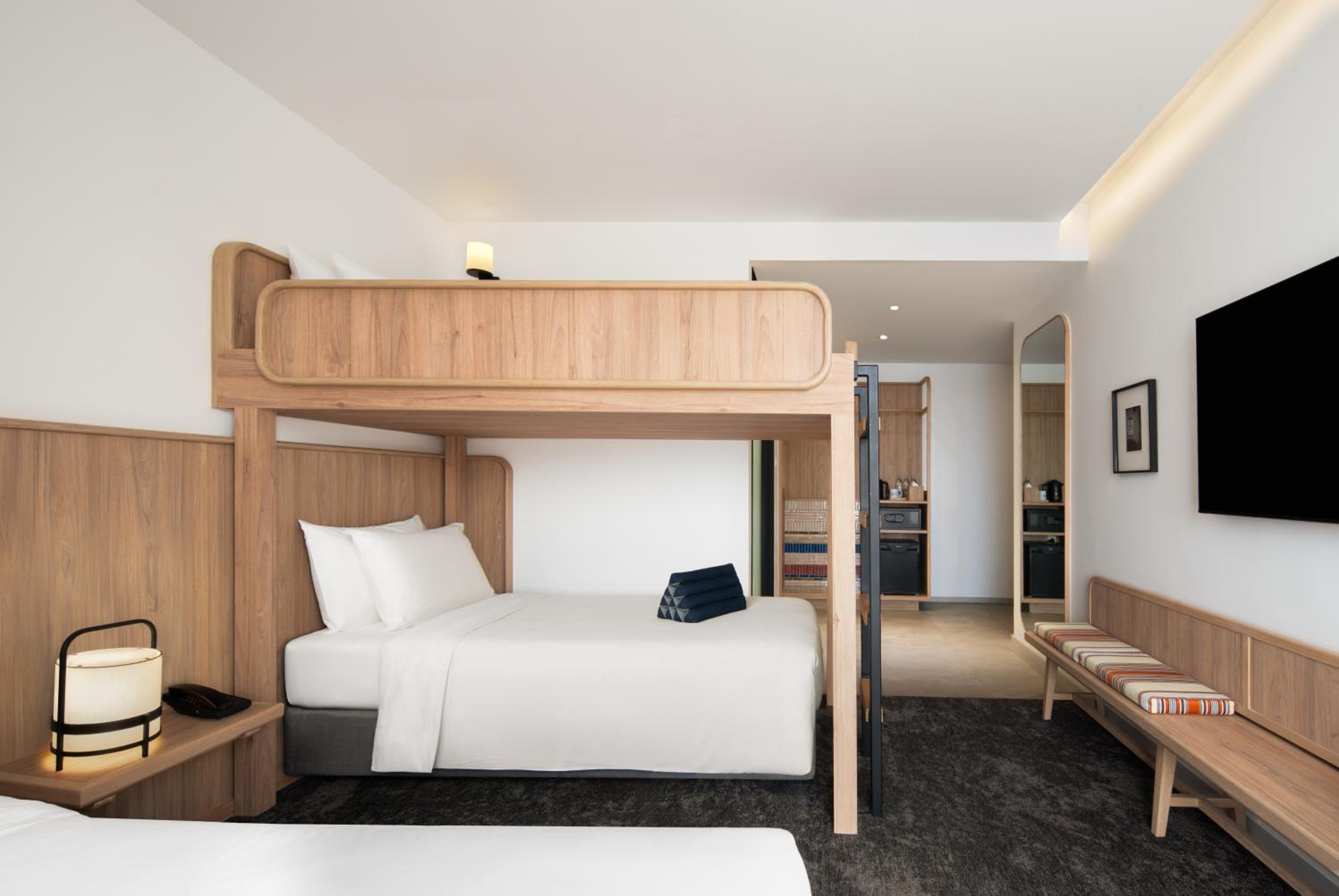 Roomy Triplex photo 2