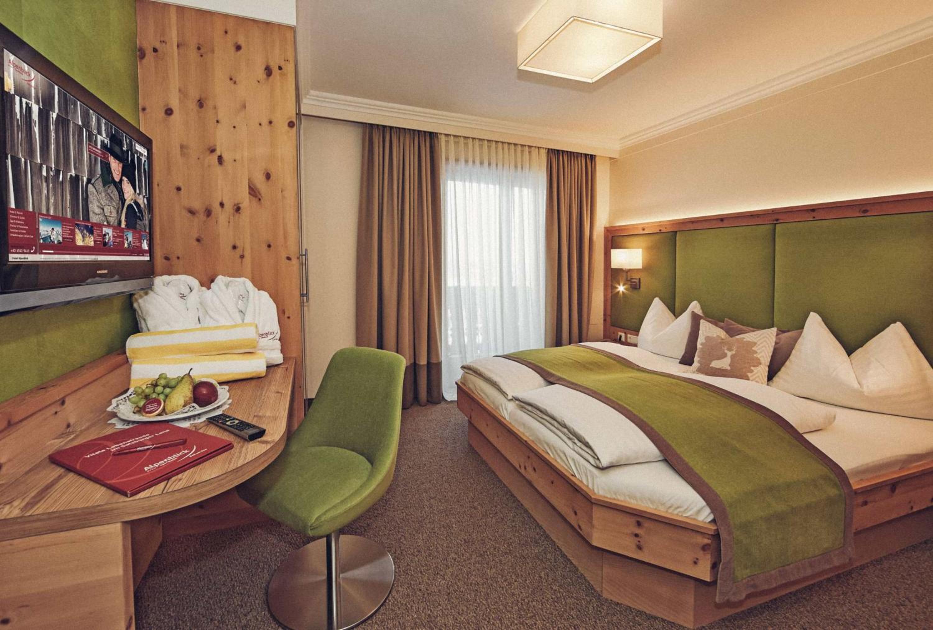 Budget Double Room - Photo 2