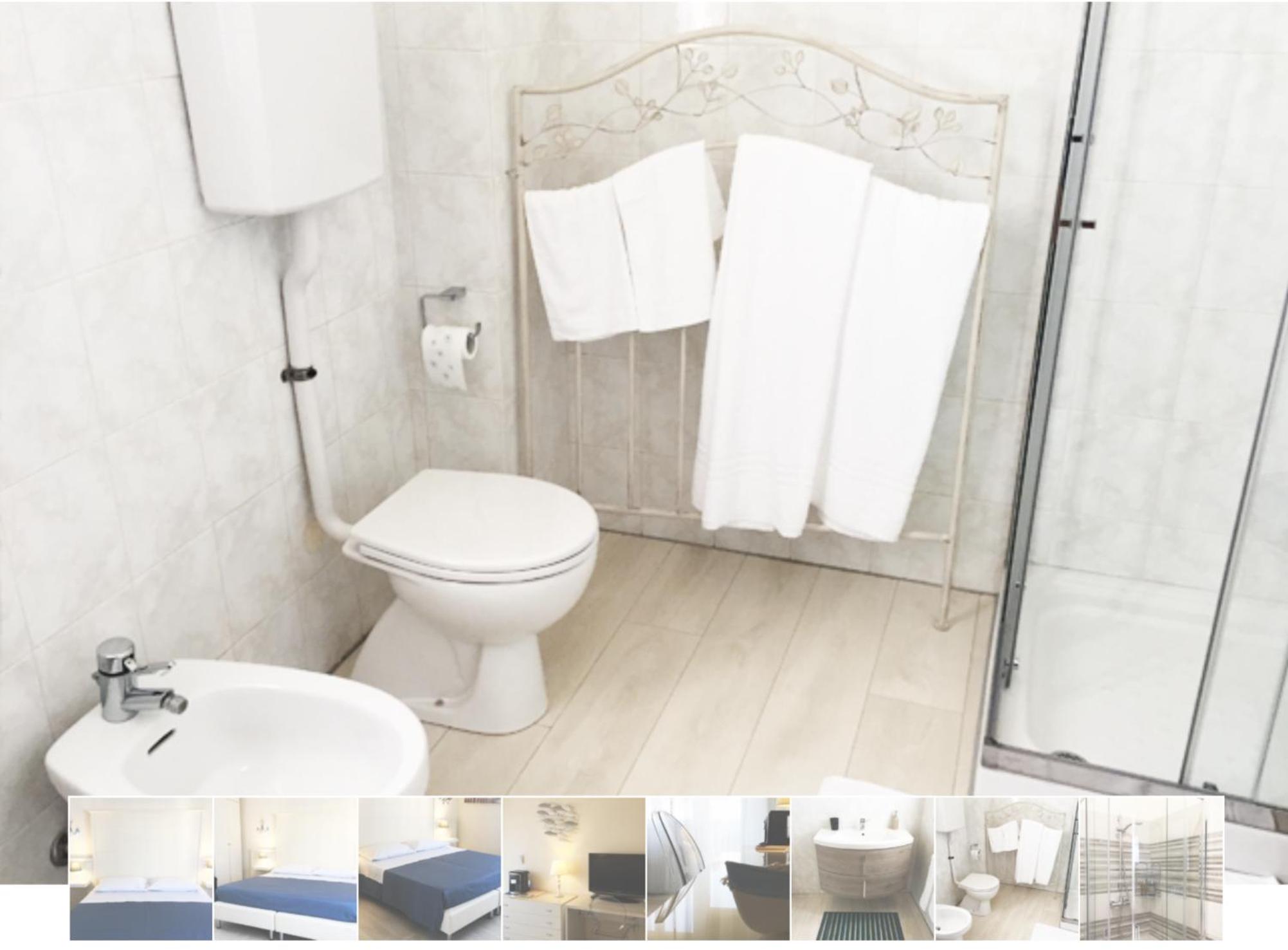 Double Room with Private Bathroom photo 2