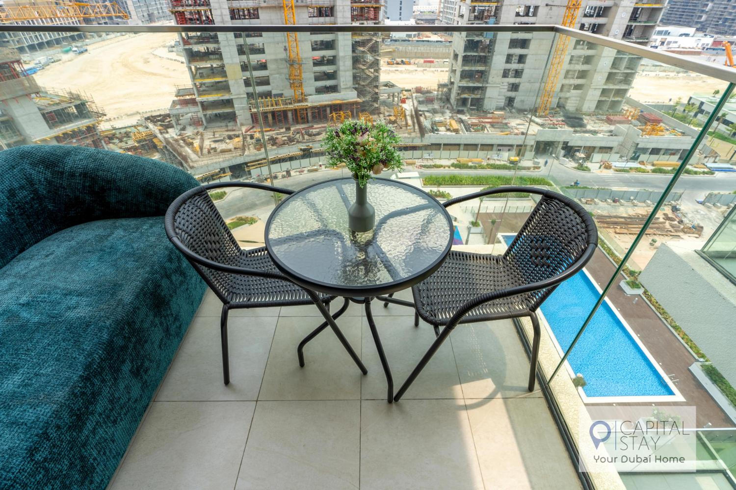Studio with Pool View photo 1
