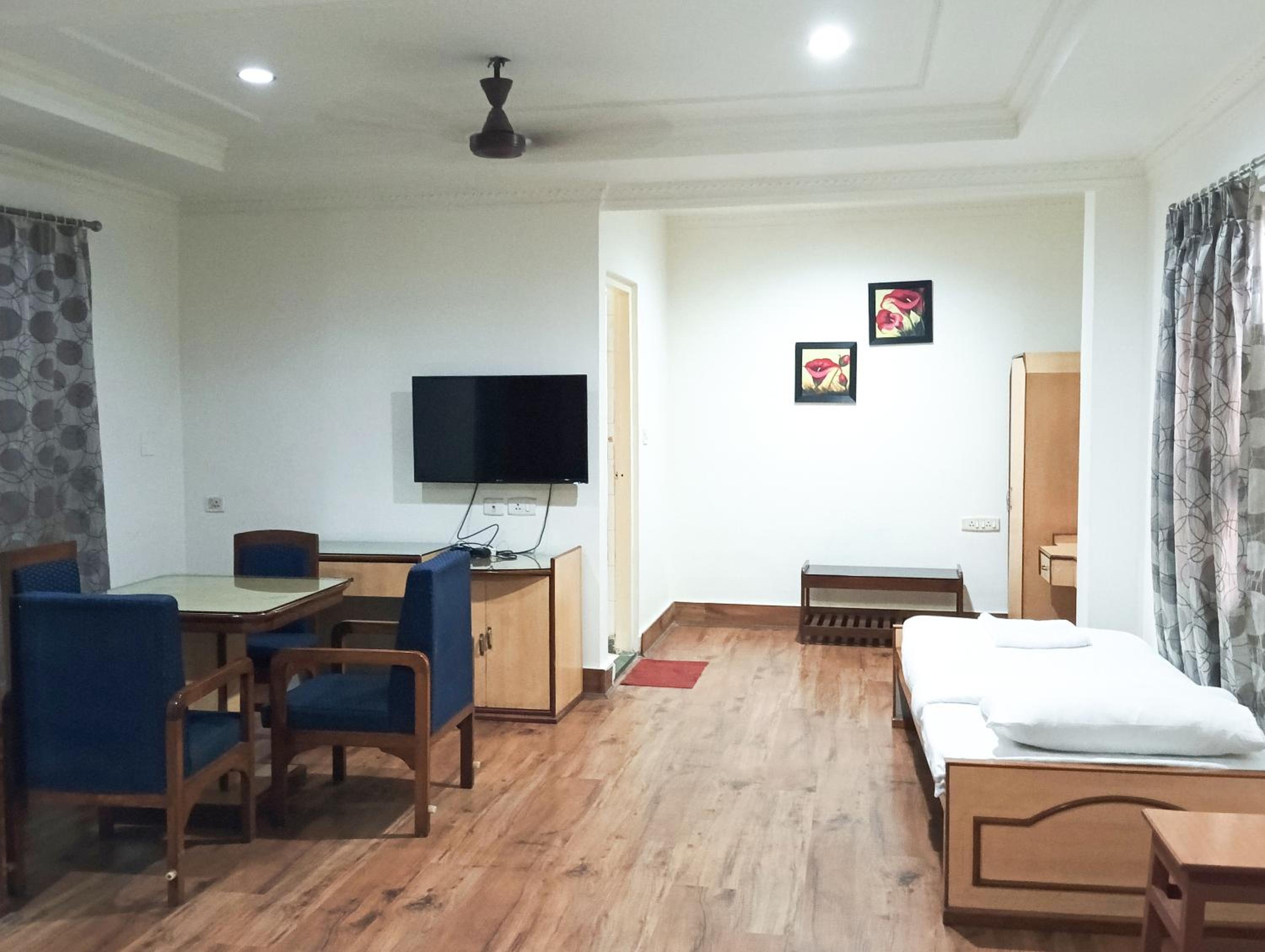 Deluxe Triple Room photo 3