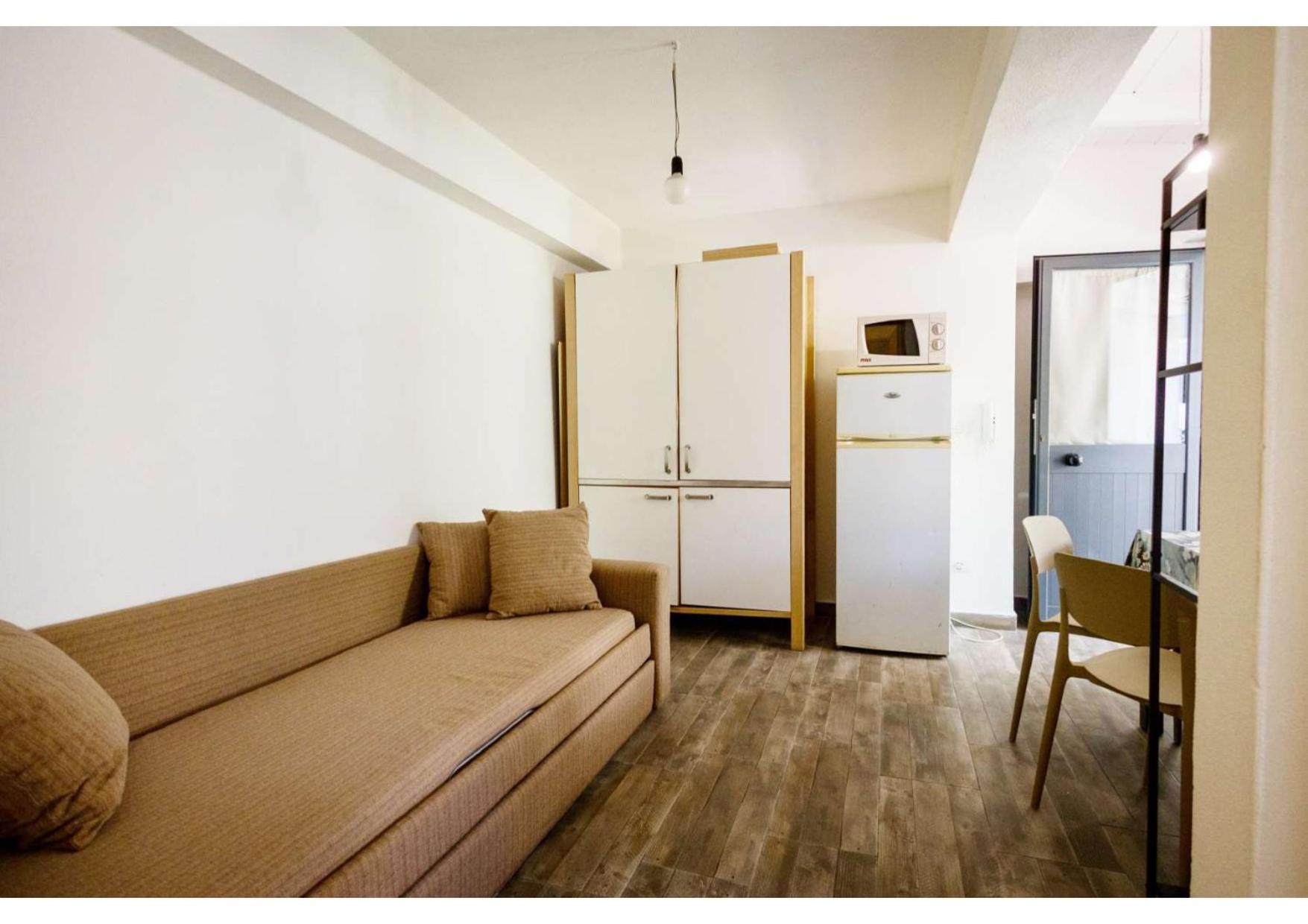 One-Bedroom Standard Apartment photo 2