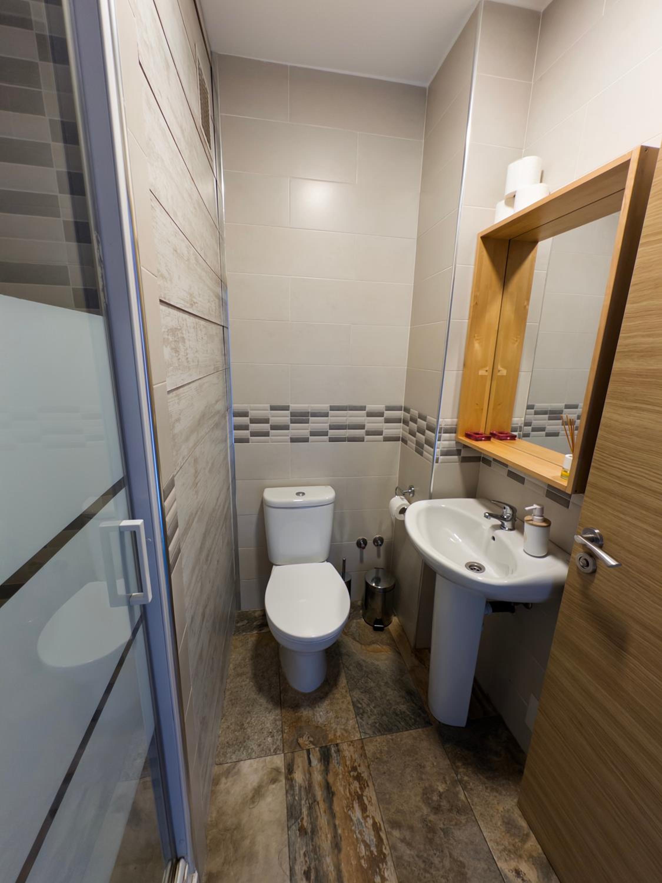 Mixed Dormitory Room photo 1