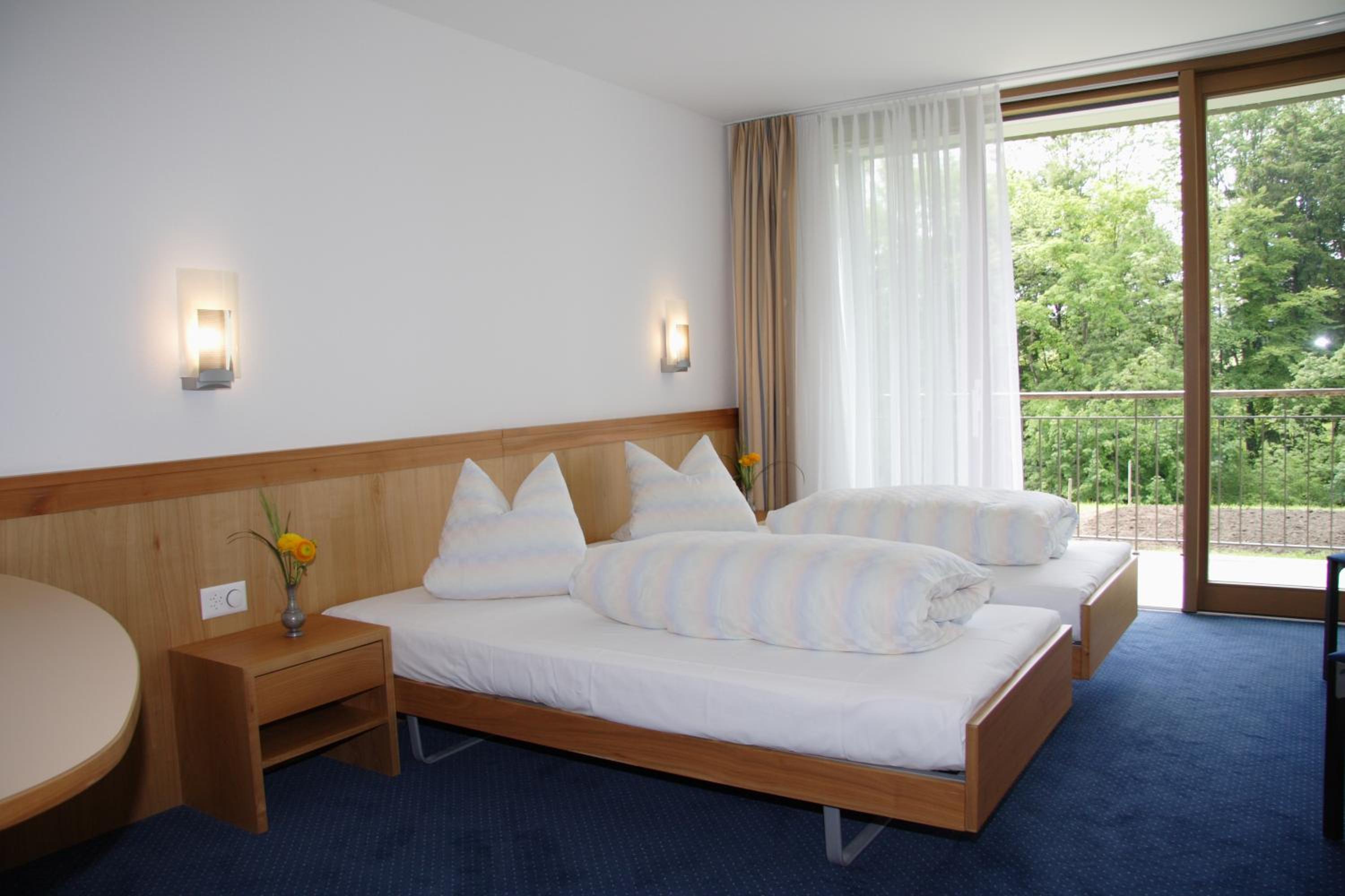 Twin Room - Photo 4