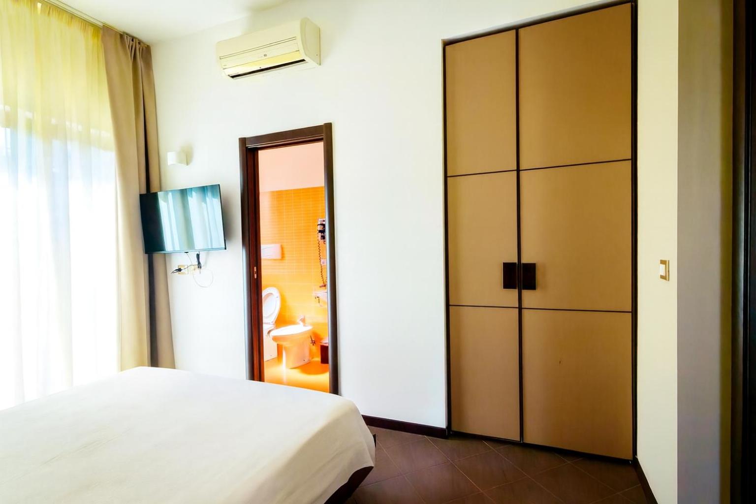 One-Bedroom House photo 2