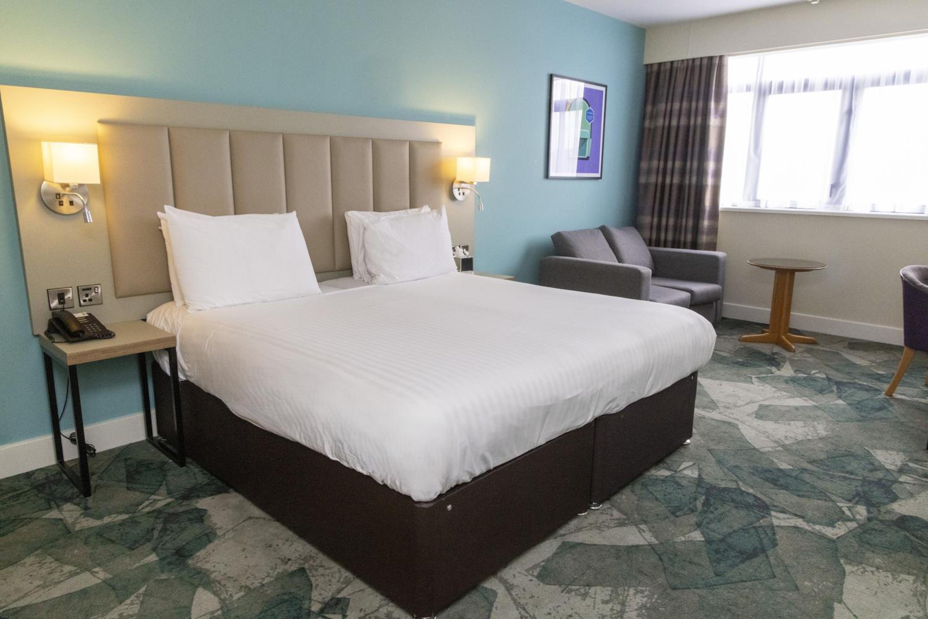 Standard King Room - Photo 1