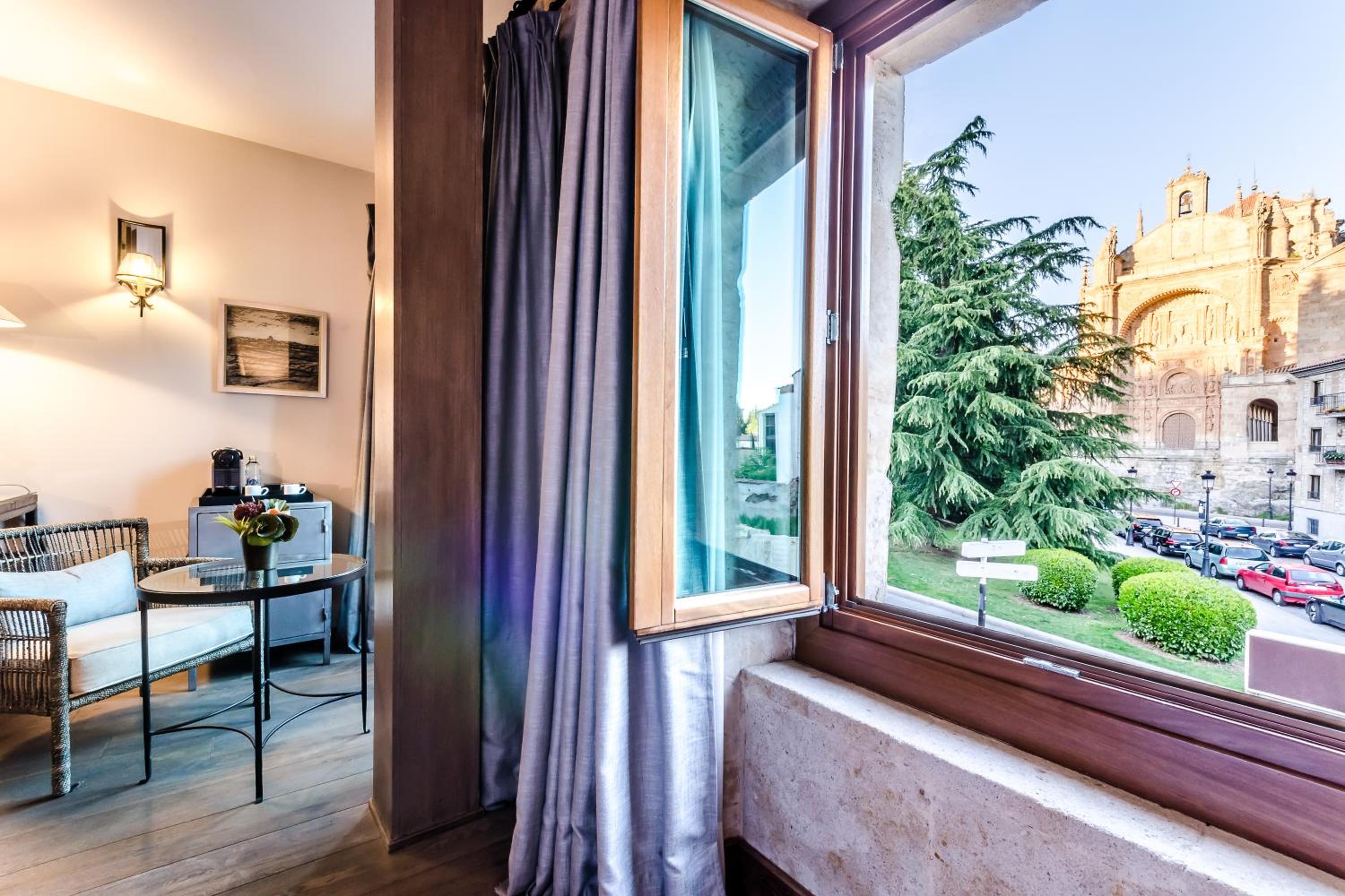 Superior Double Room - Photo 11