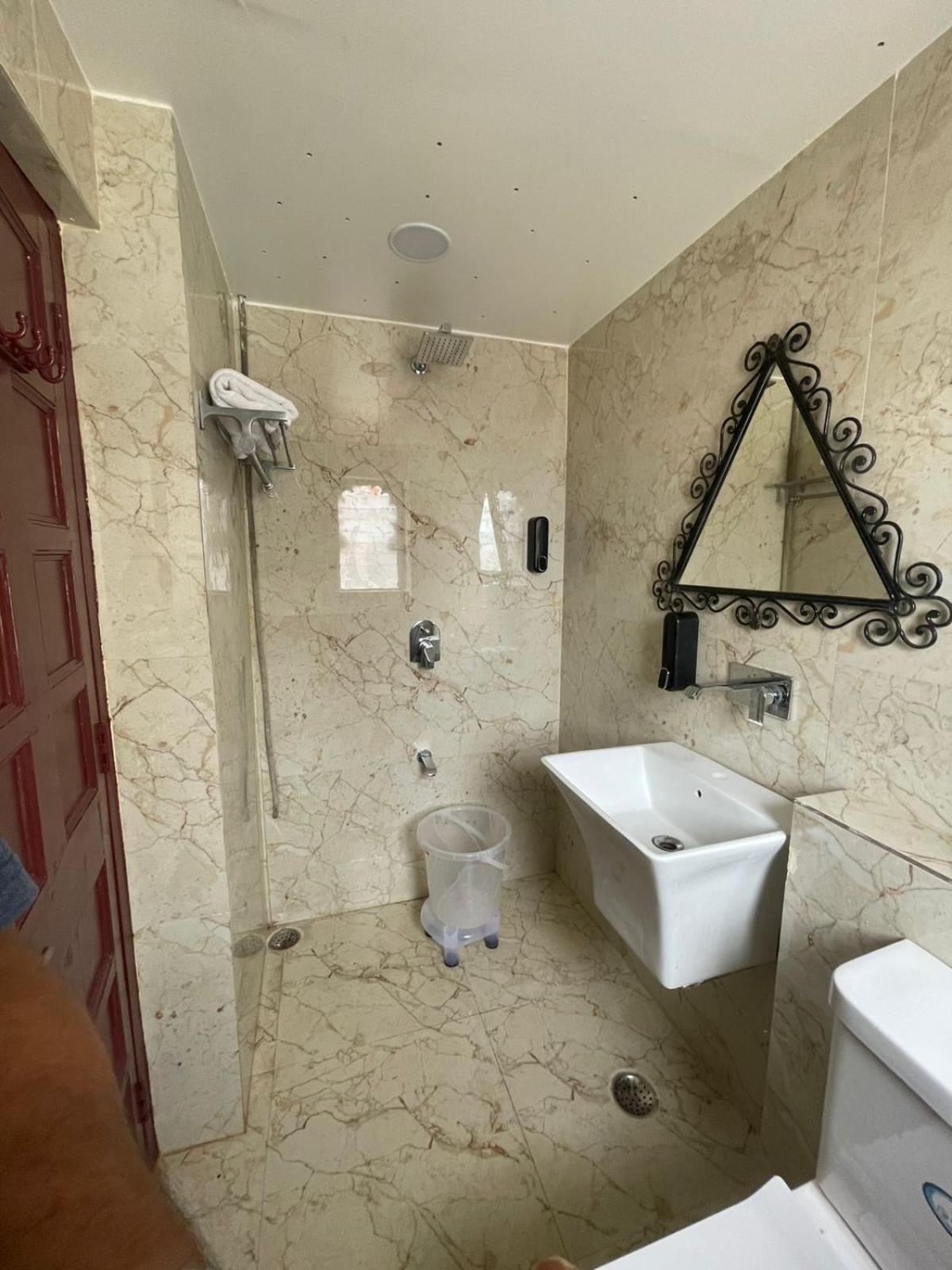 Superior Double Room - Photo 4