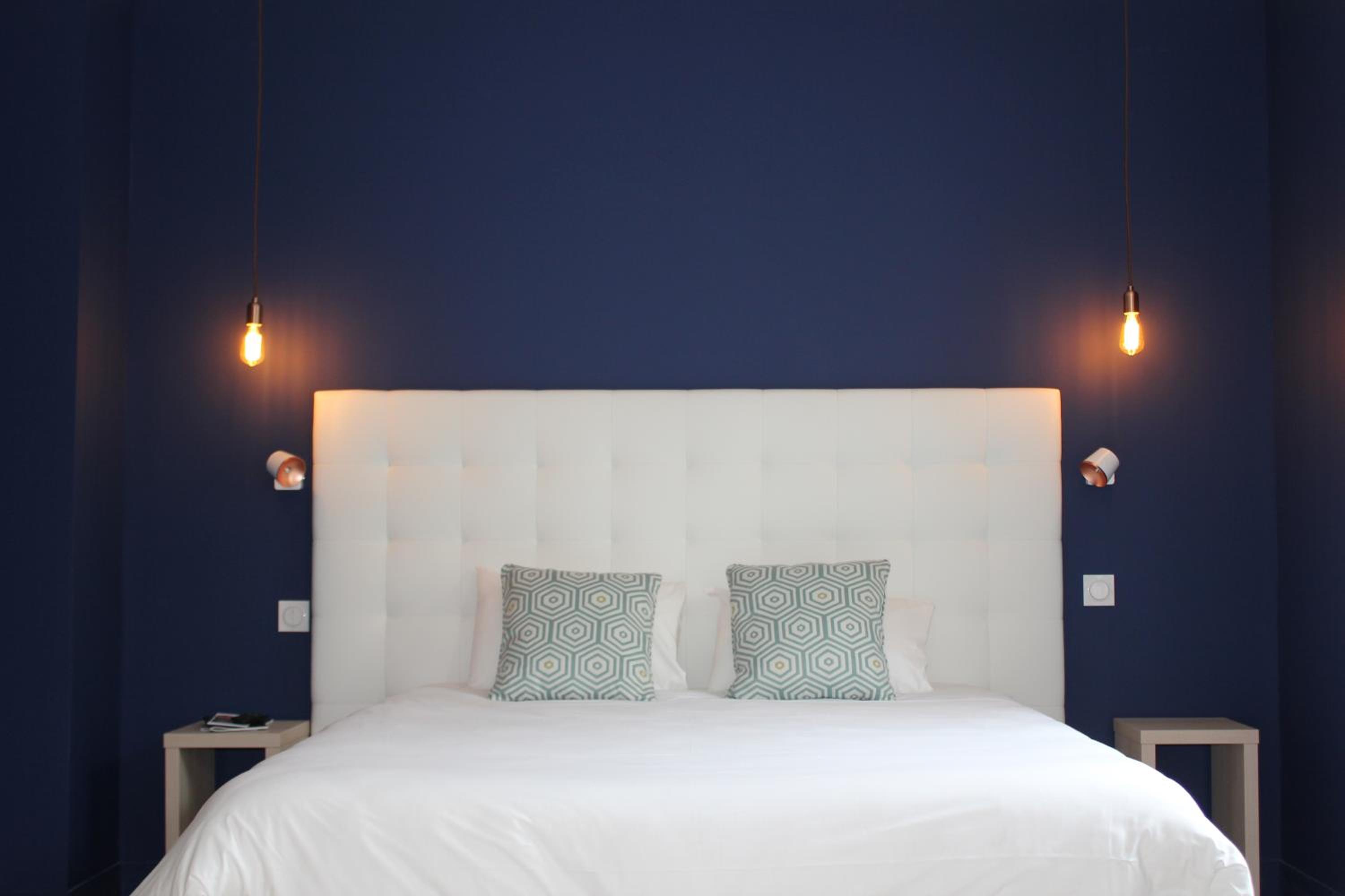 Standard Double Room - Photo 1