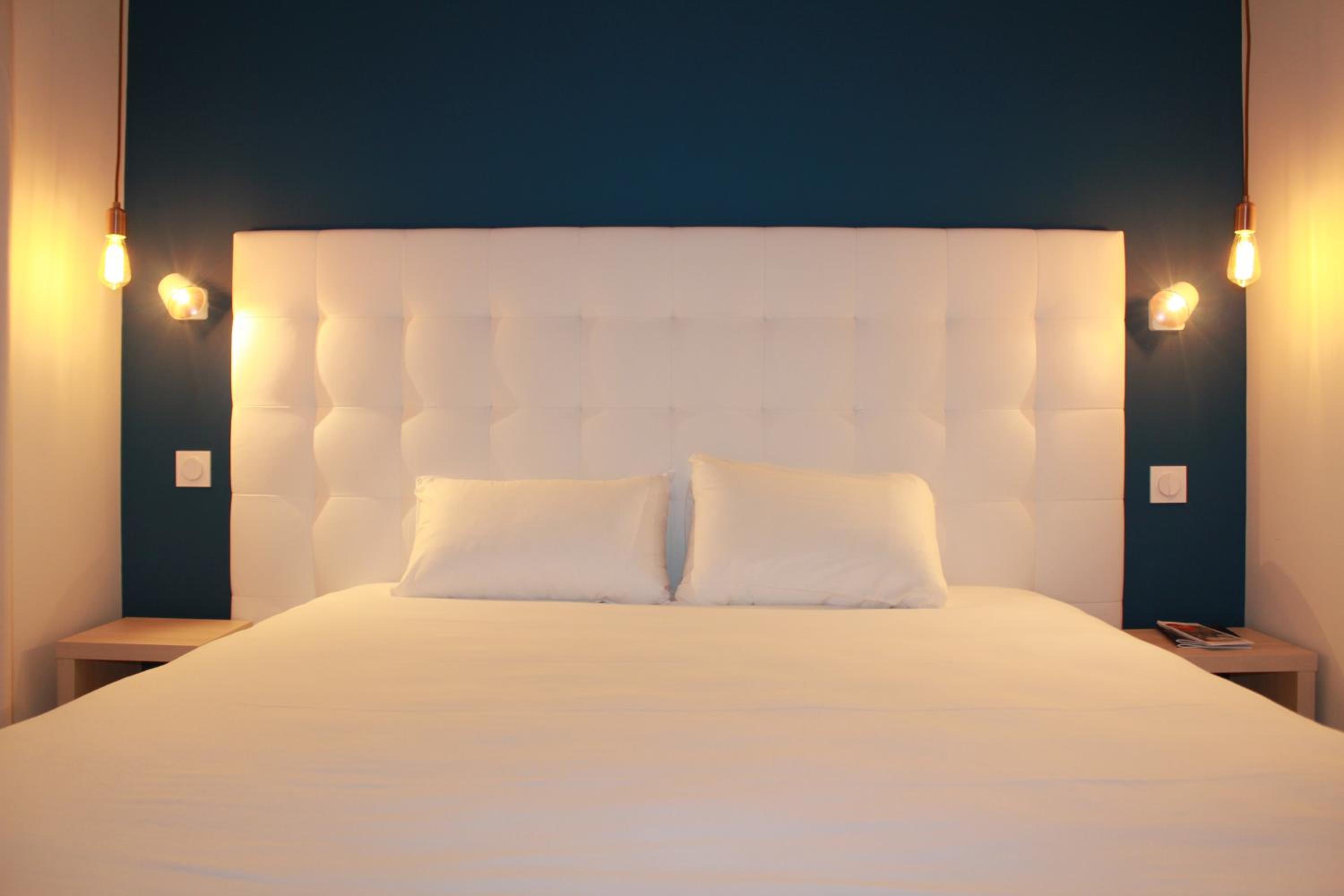 Standard Double Room - Photo 6