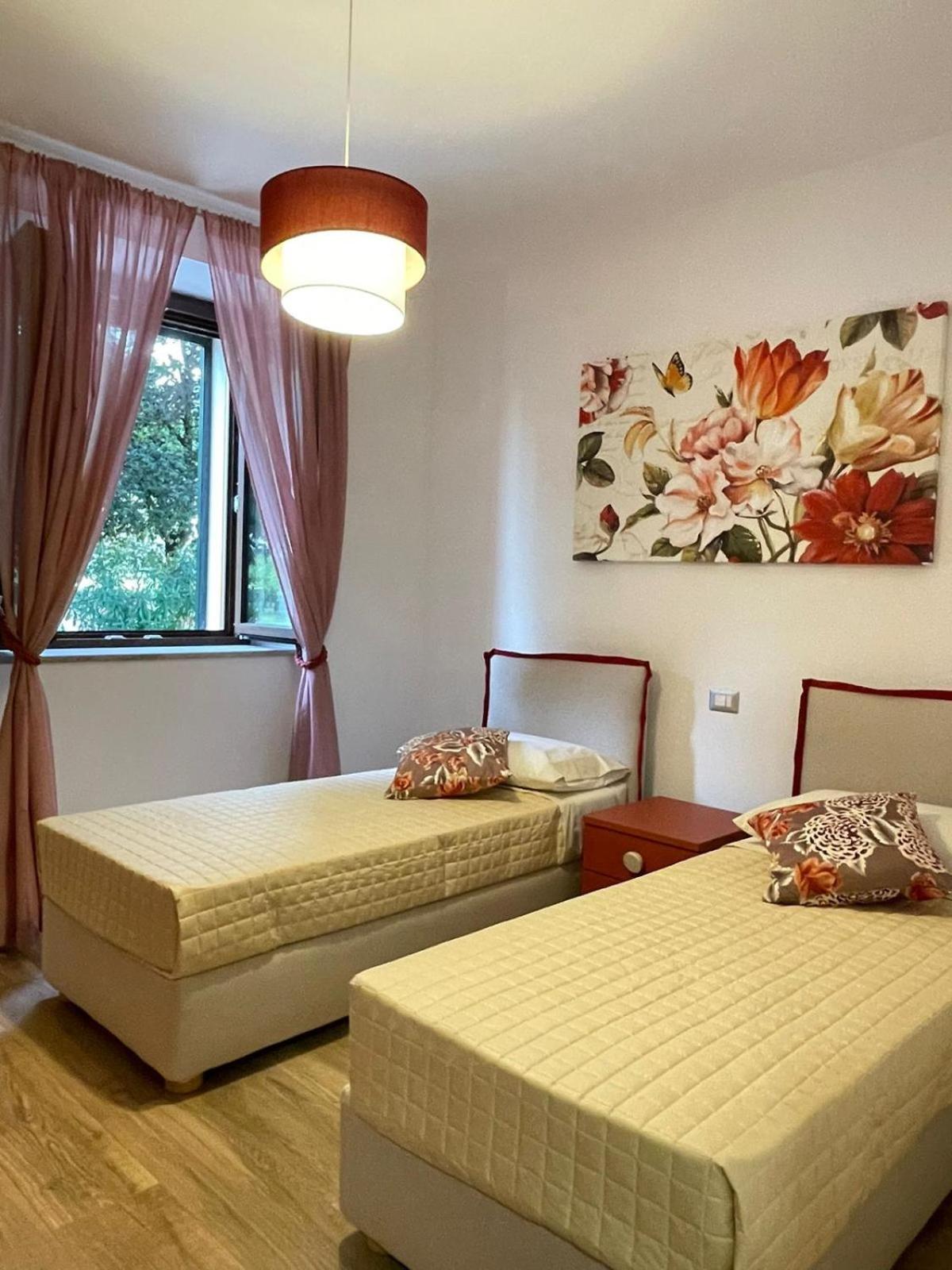 Two-Bedroom House photo 2