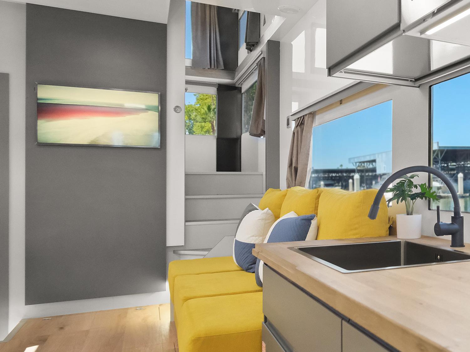 Yatch with Sea View