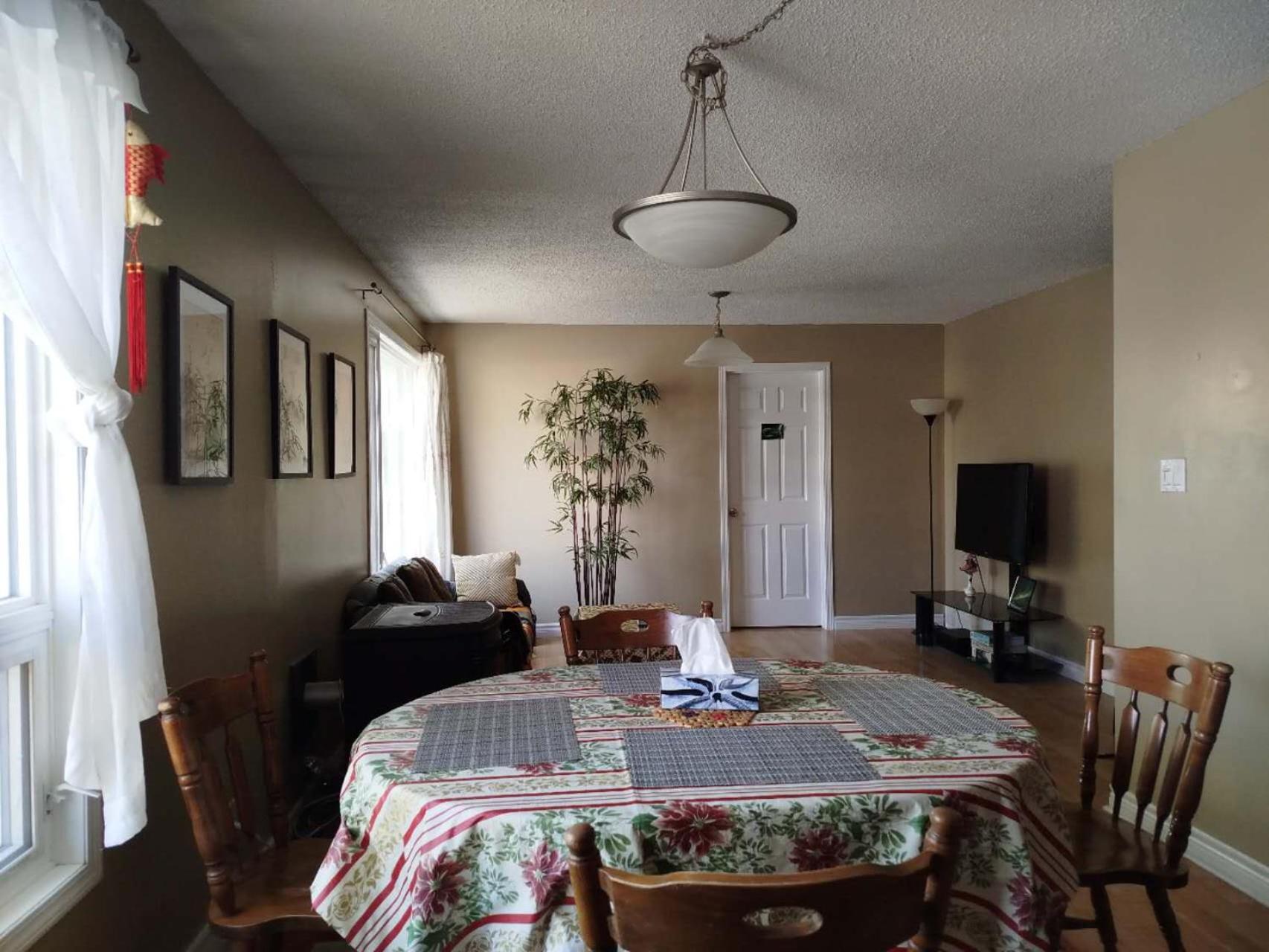Economy Triple Room photo 1