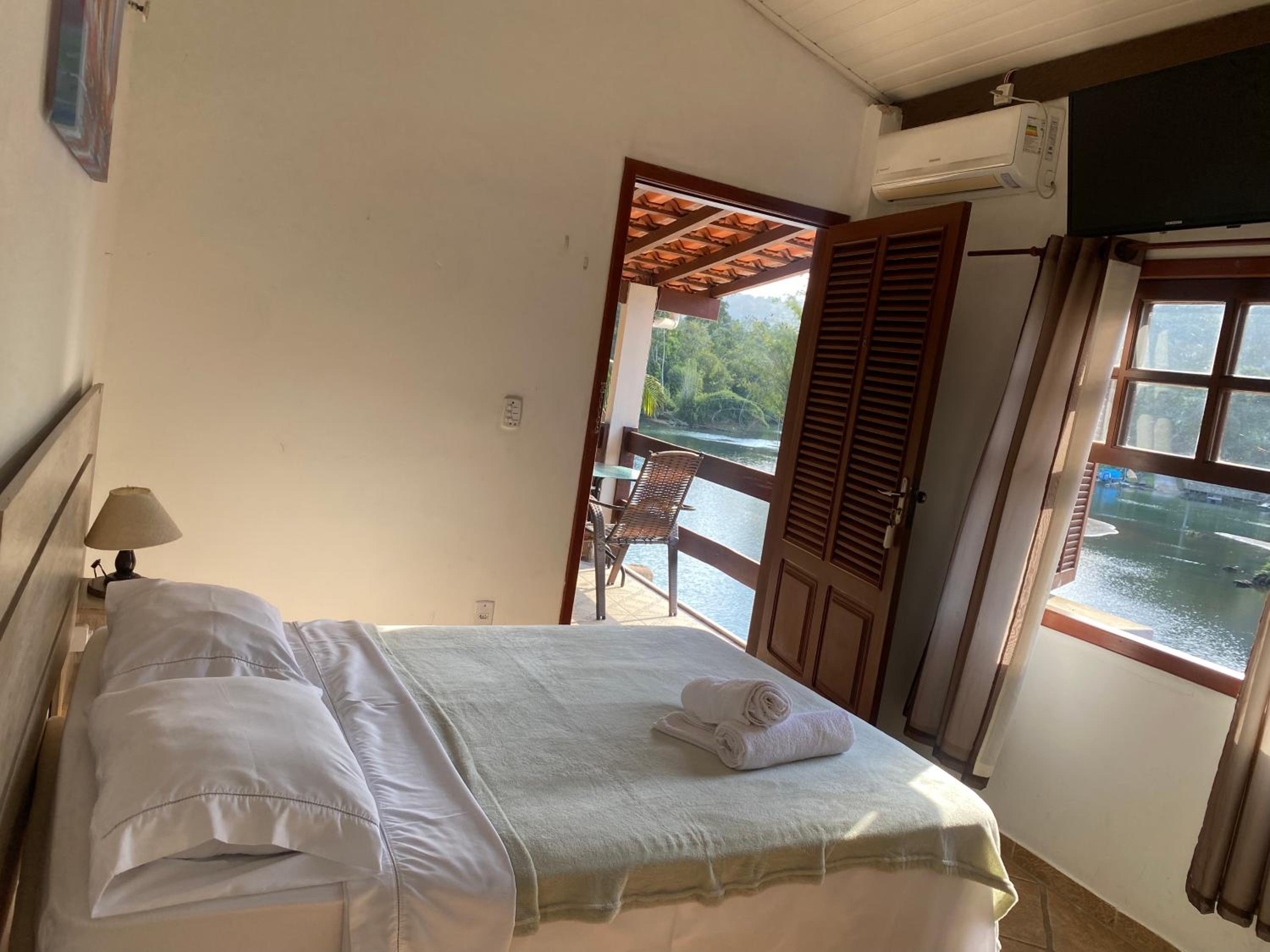 Double Room with Lake View photo 1