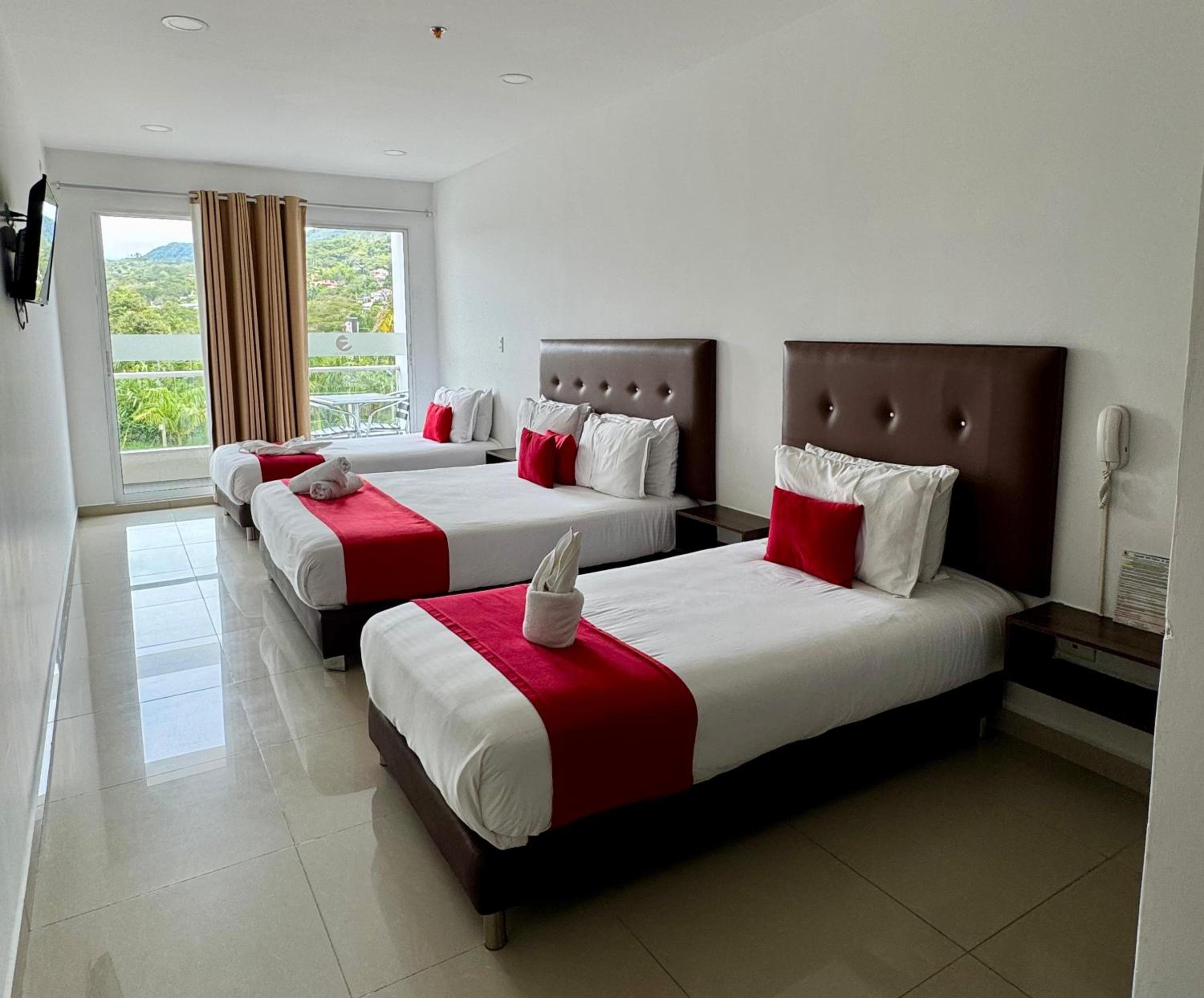 Quadruple Room photo 2