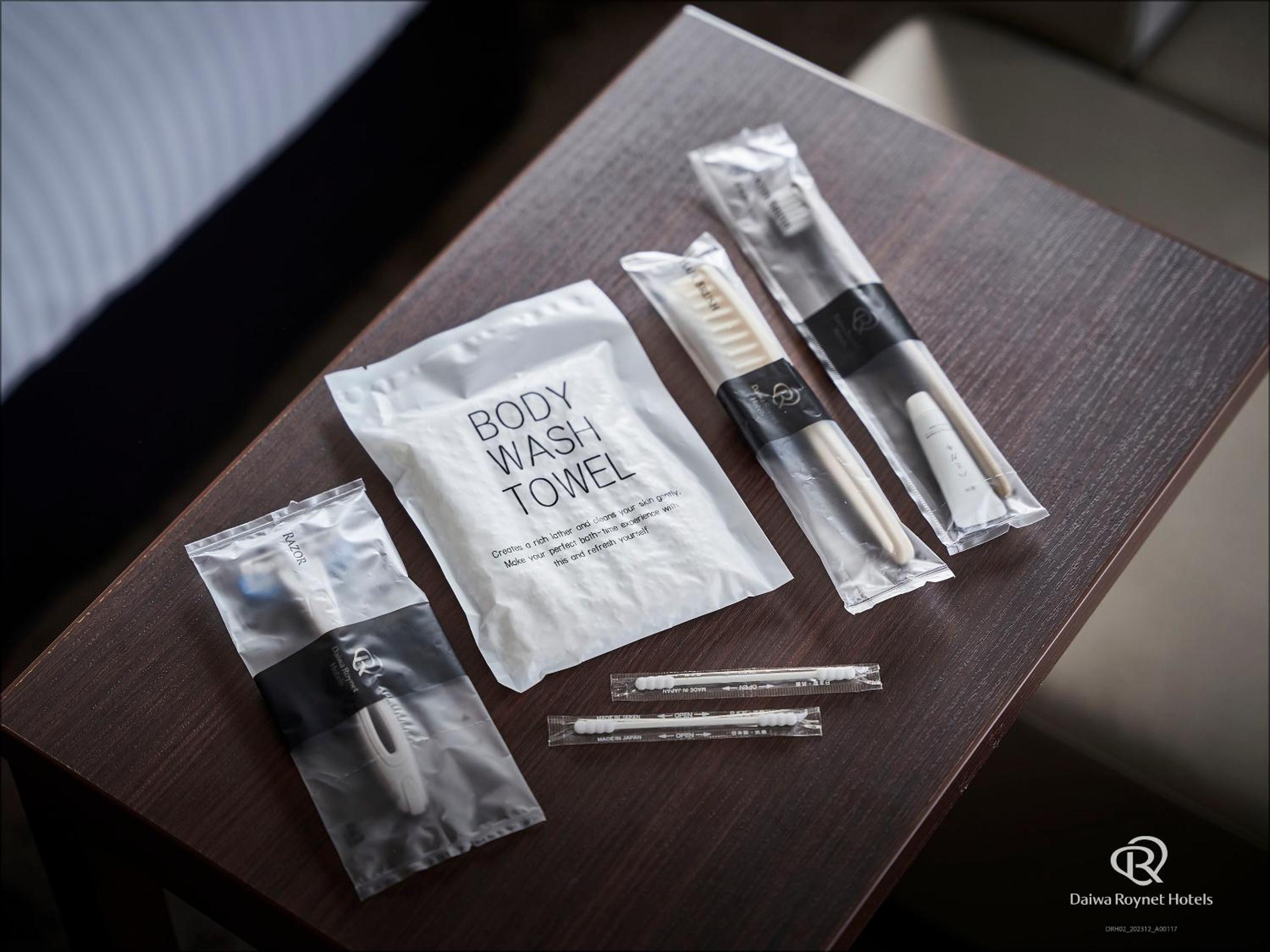 Triple Room - Non-Smoking photo 3