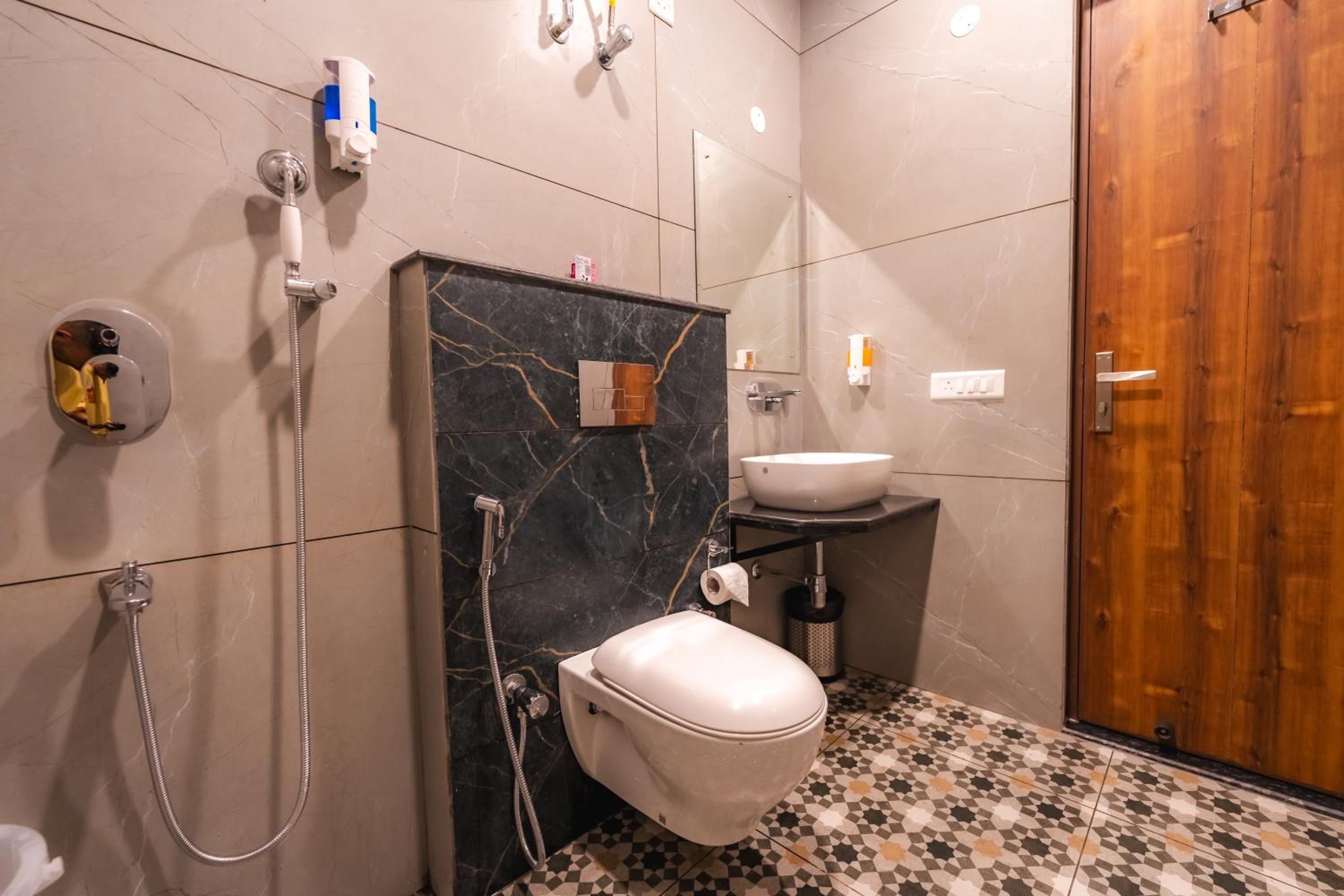 Superior Double Room - Photo 2