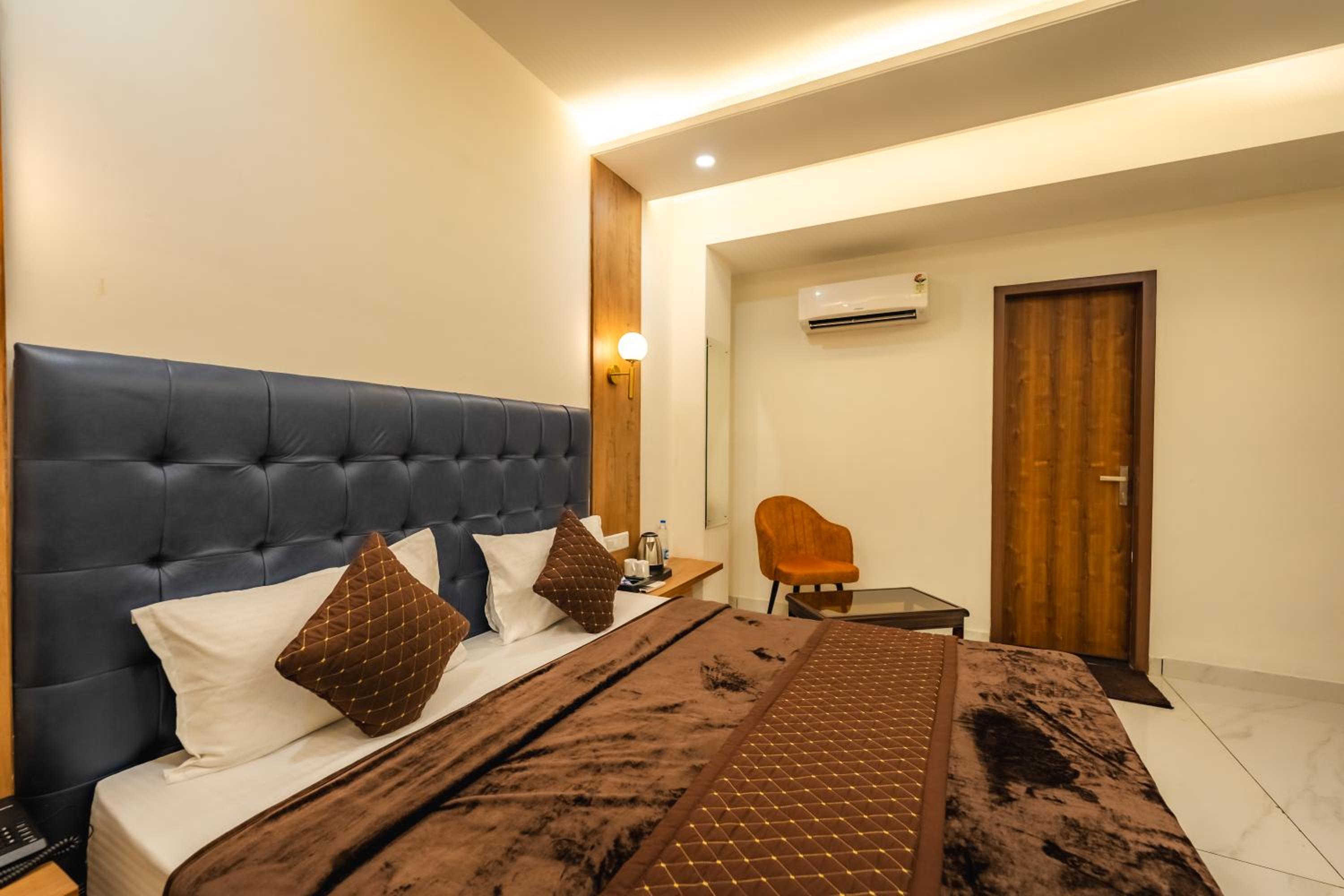 Superior Double Room - Photo 7