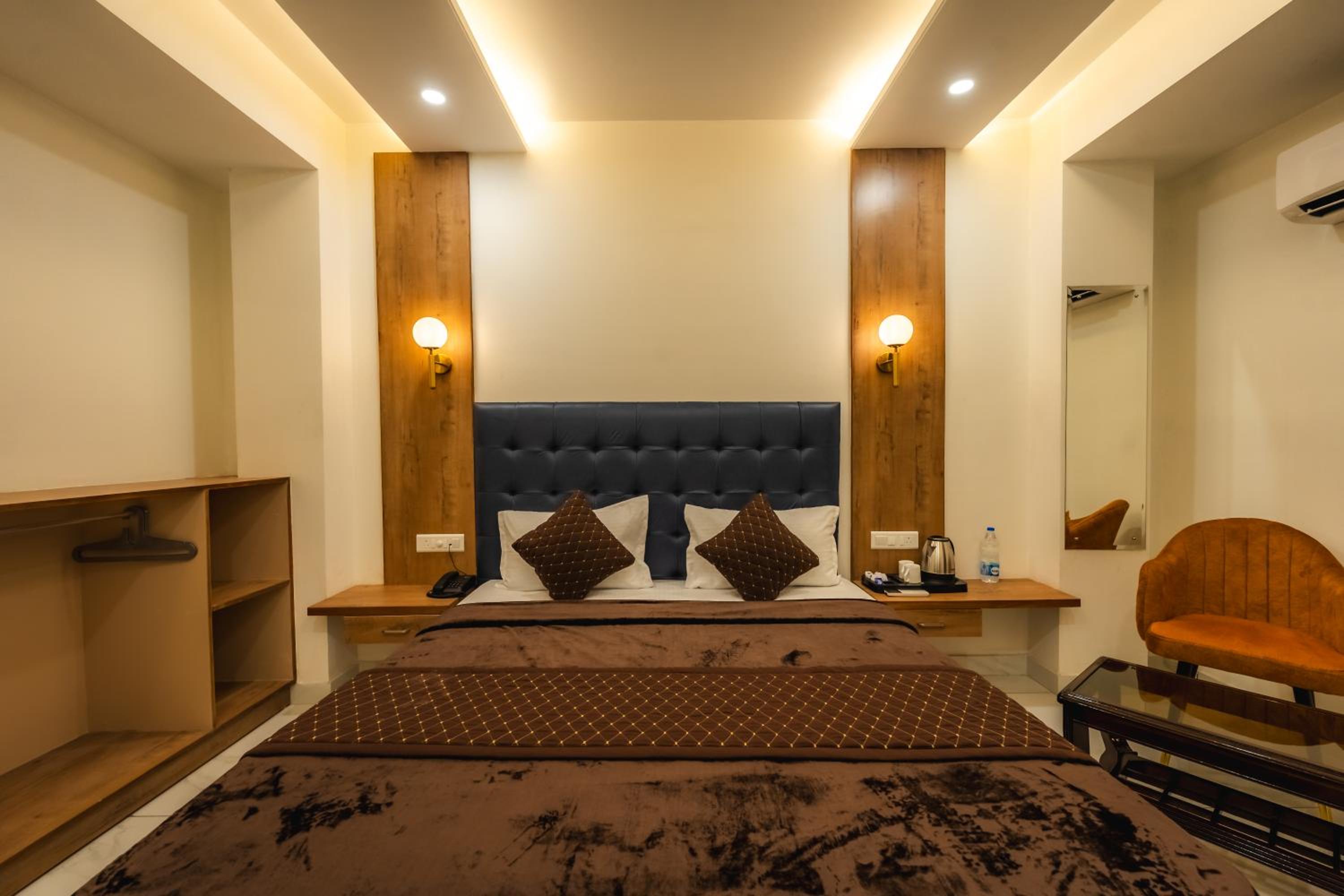 Superior Double Room - Photo 9