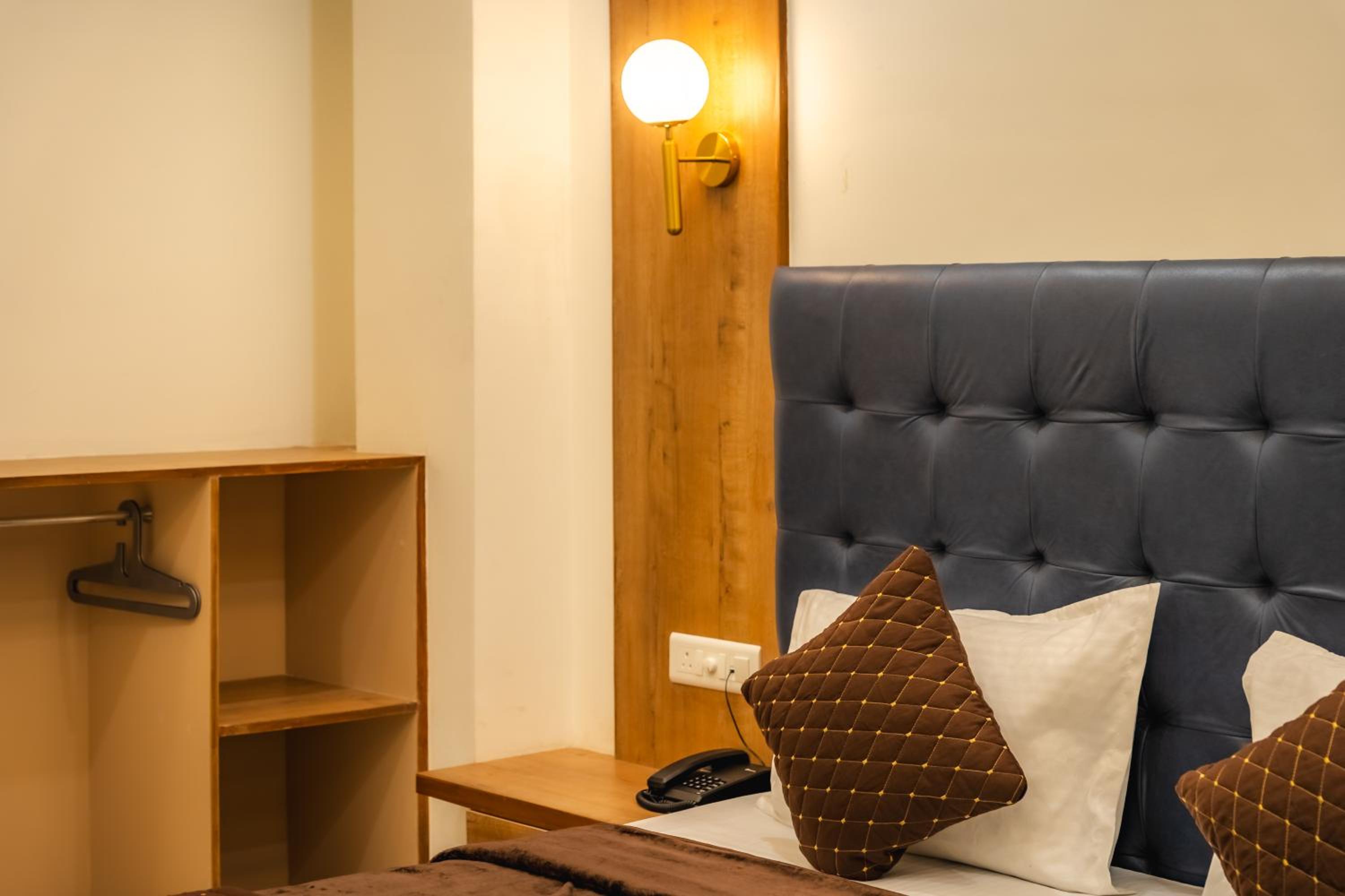 Superior Double Room - Photo 12