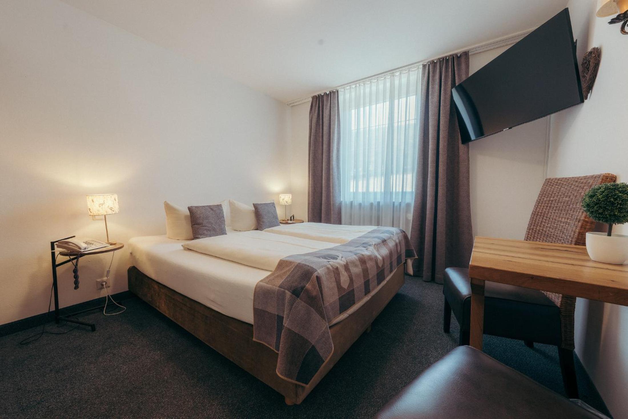 Queen Room