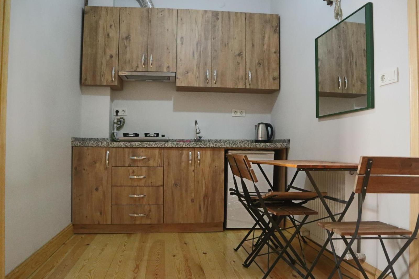 Deluxe Family Room photo 2