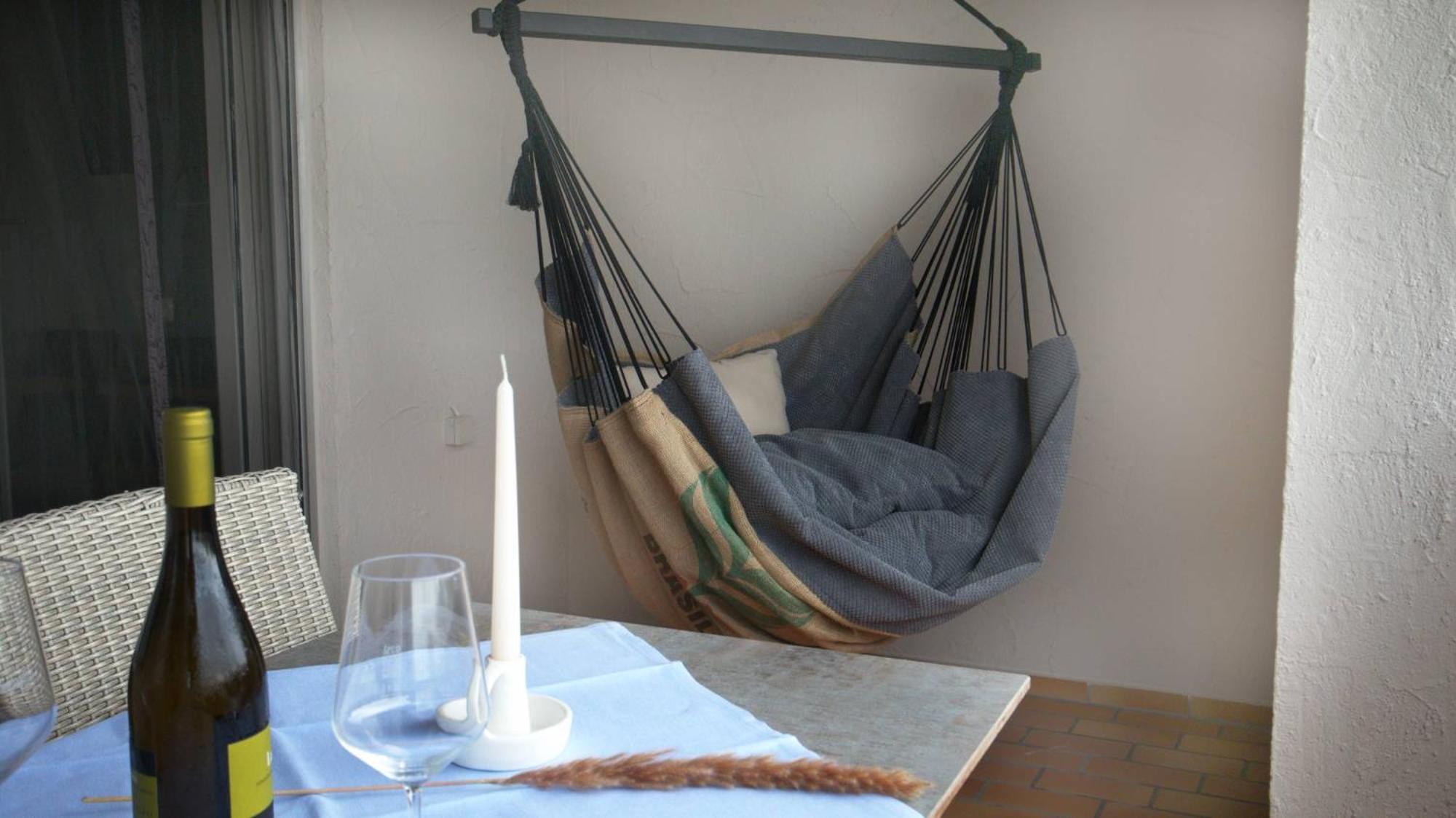 Two-Bedroom Apartment with Balcony photo 2