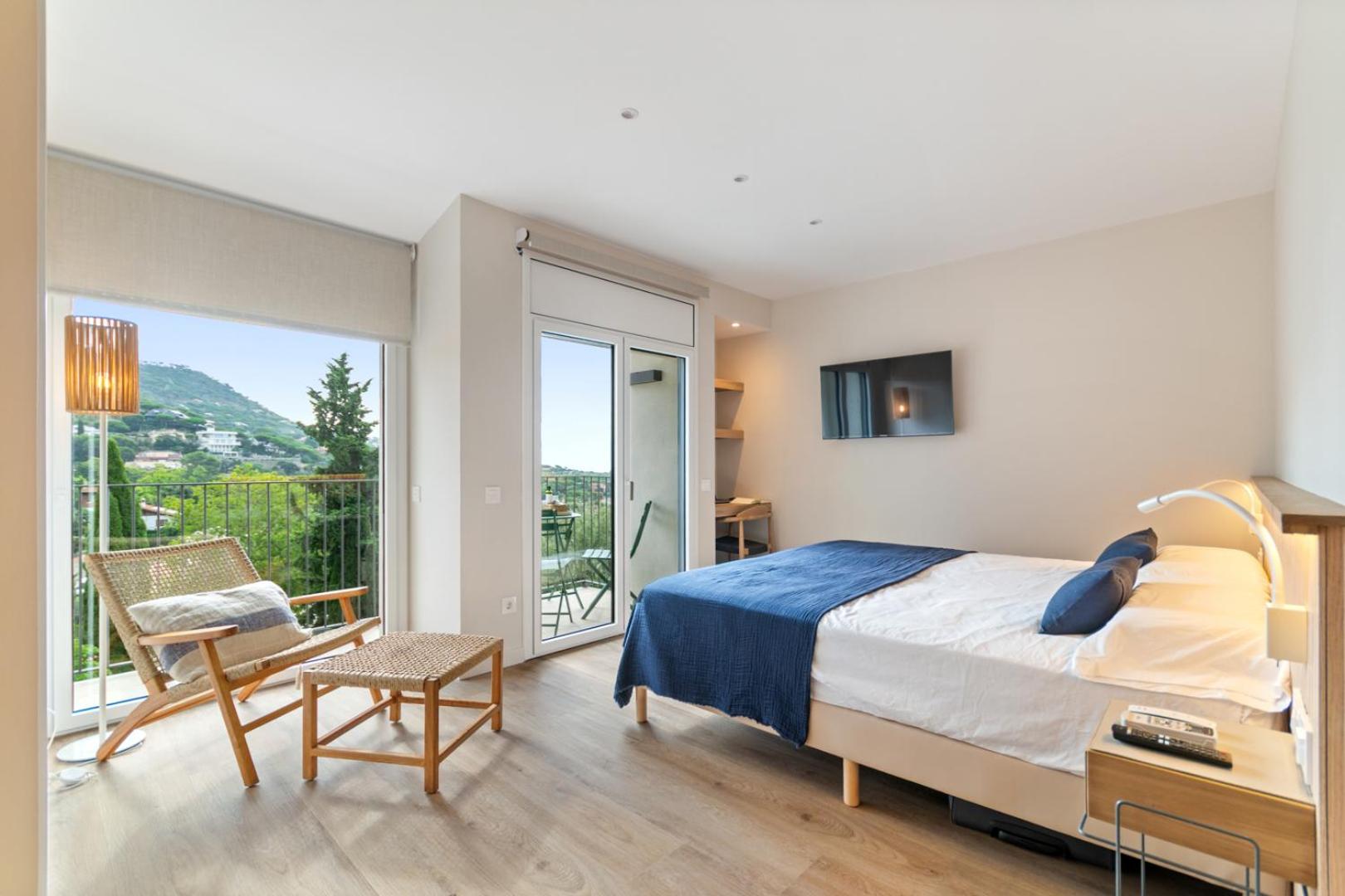 Superior Twin Room with Sea View
