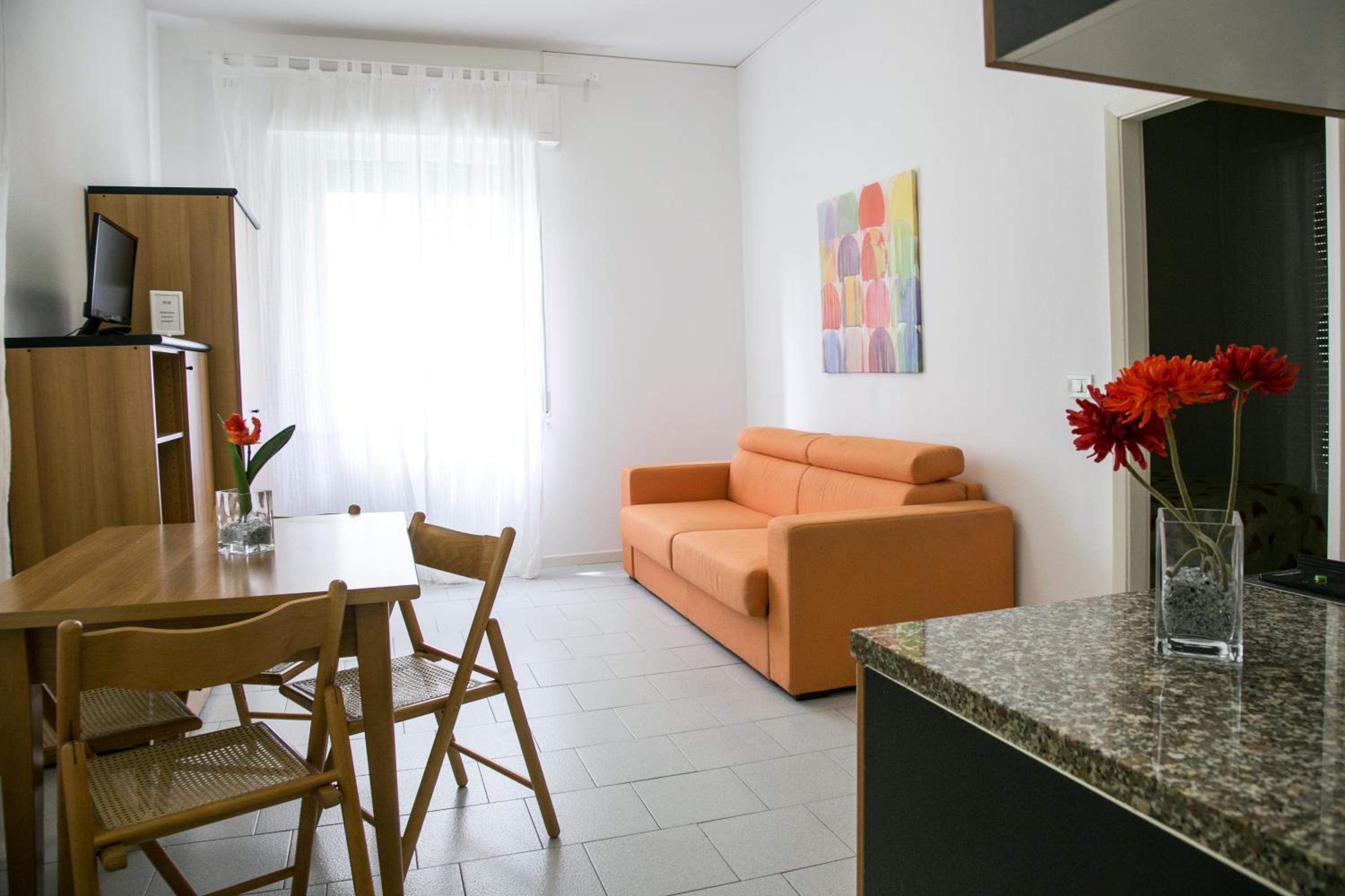 One-Bedroom Apartment with Terrace (3 Adults)