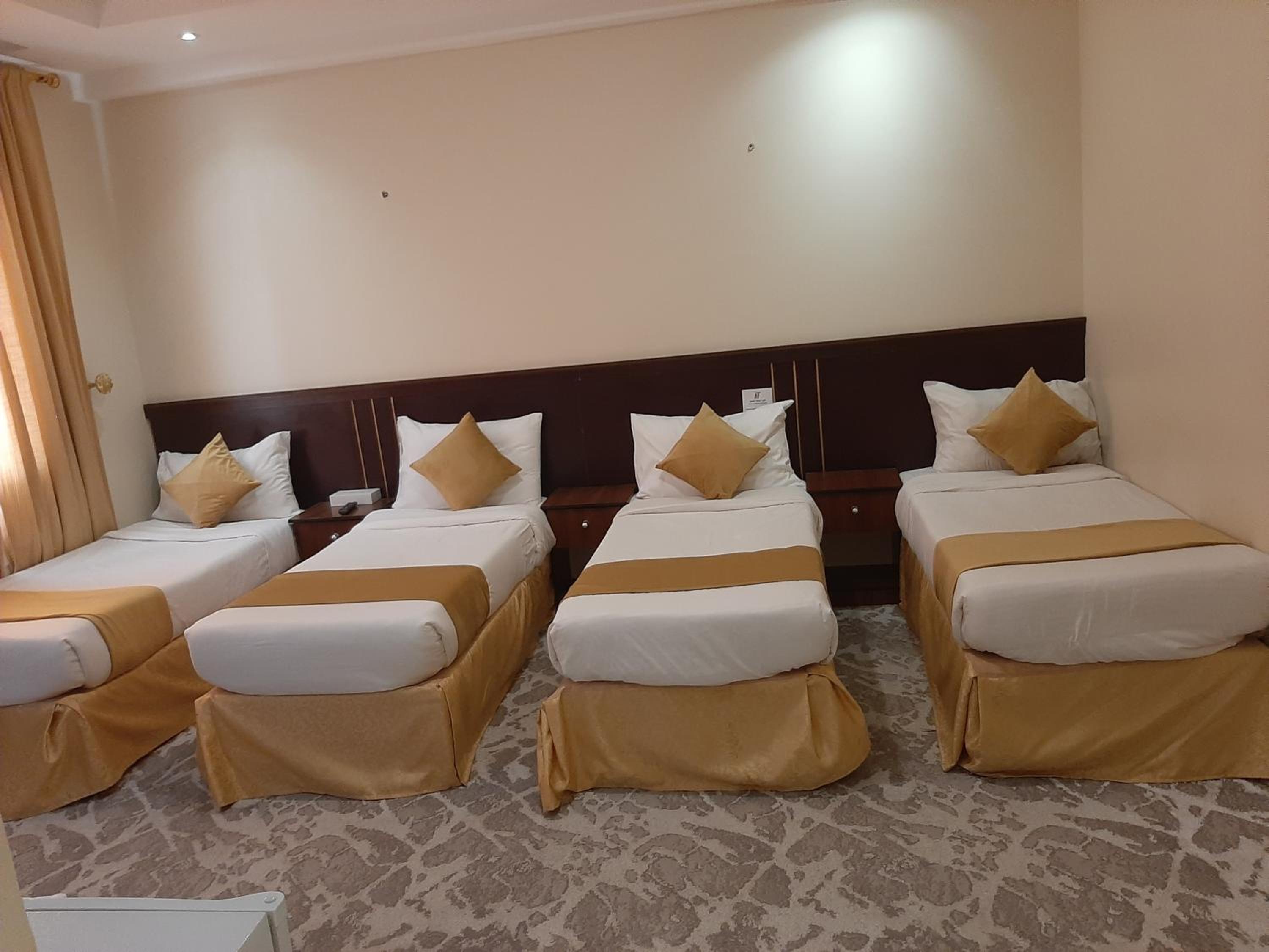 Deluxe Quadruple Room